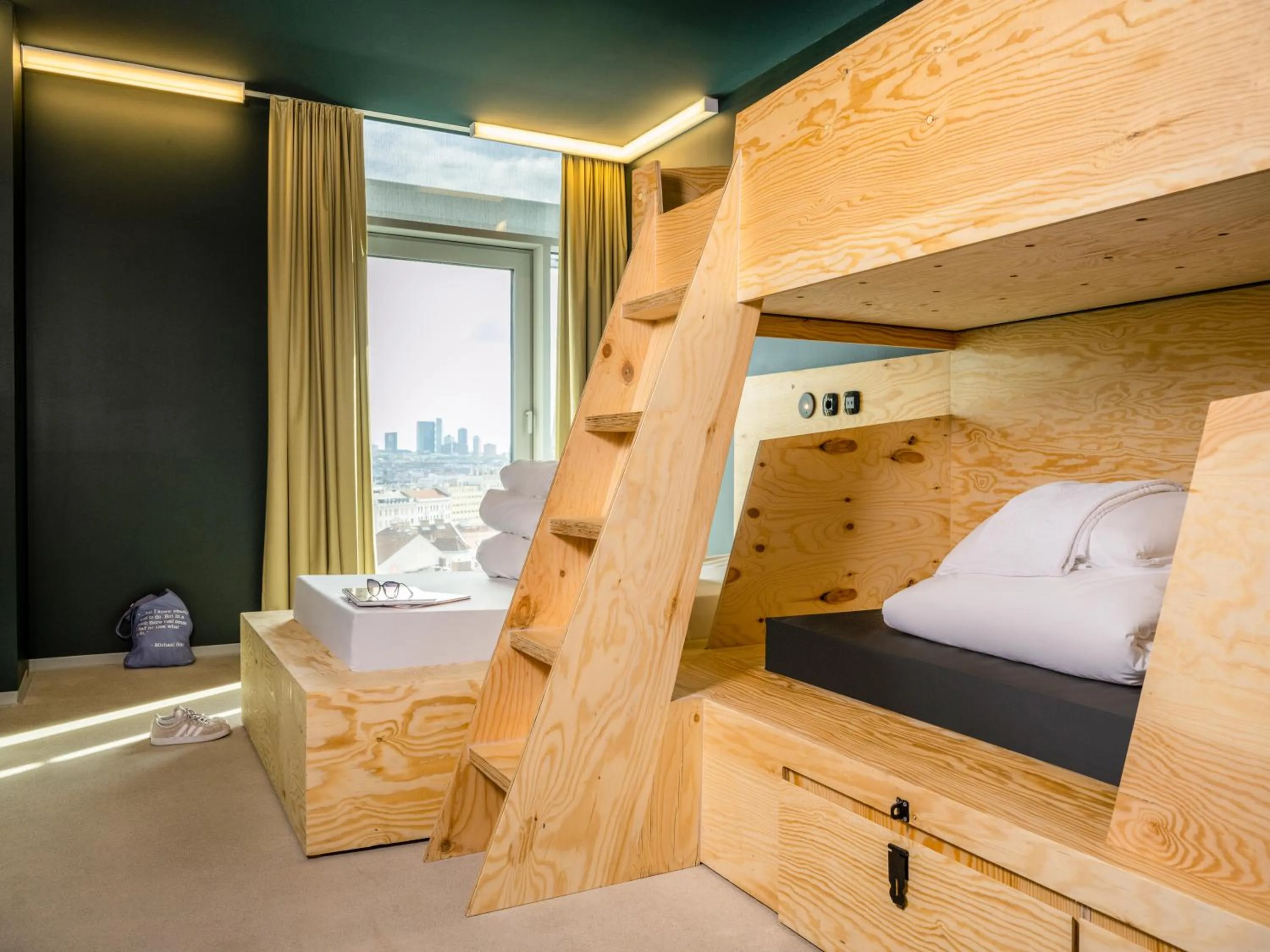 Triple Room with Private Bathroom in JO&JOE Vienna