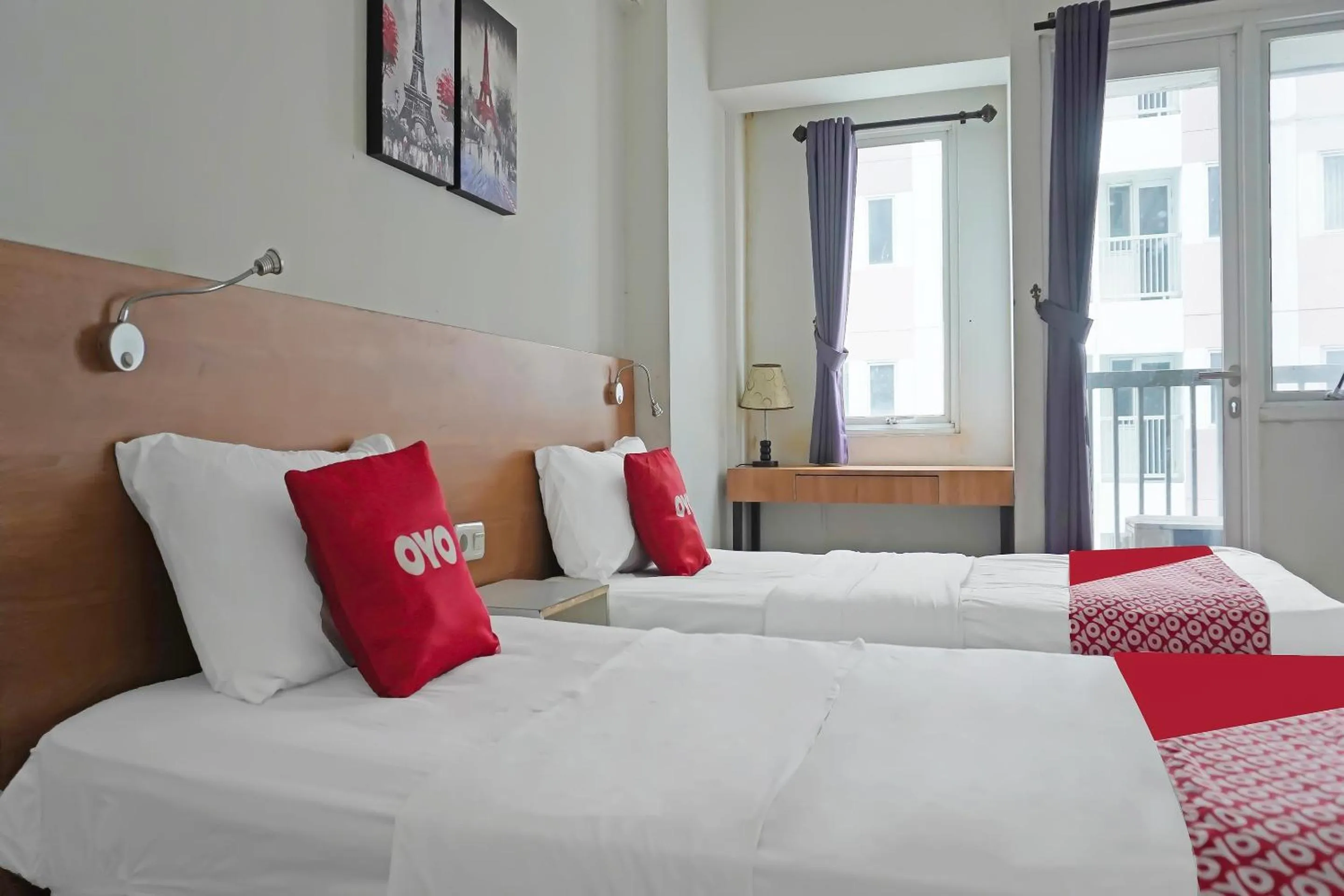 Economy Twin Room in Hotel O Gkitroom