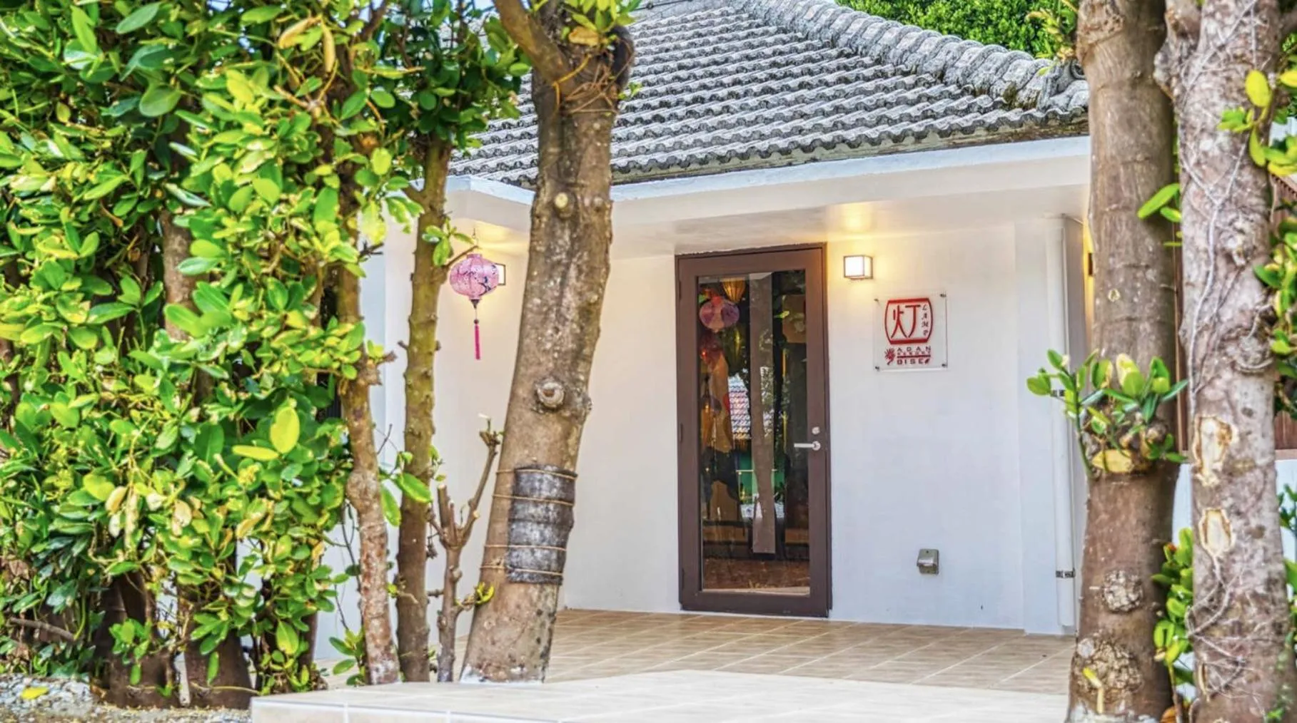 Deluxe Family Room in ADAN RESORT 灯 - Lamp -