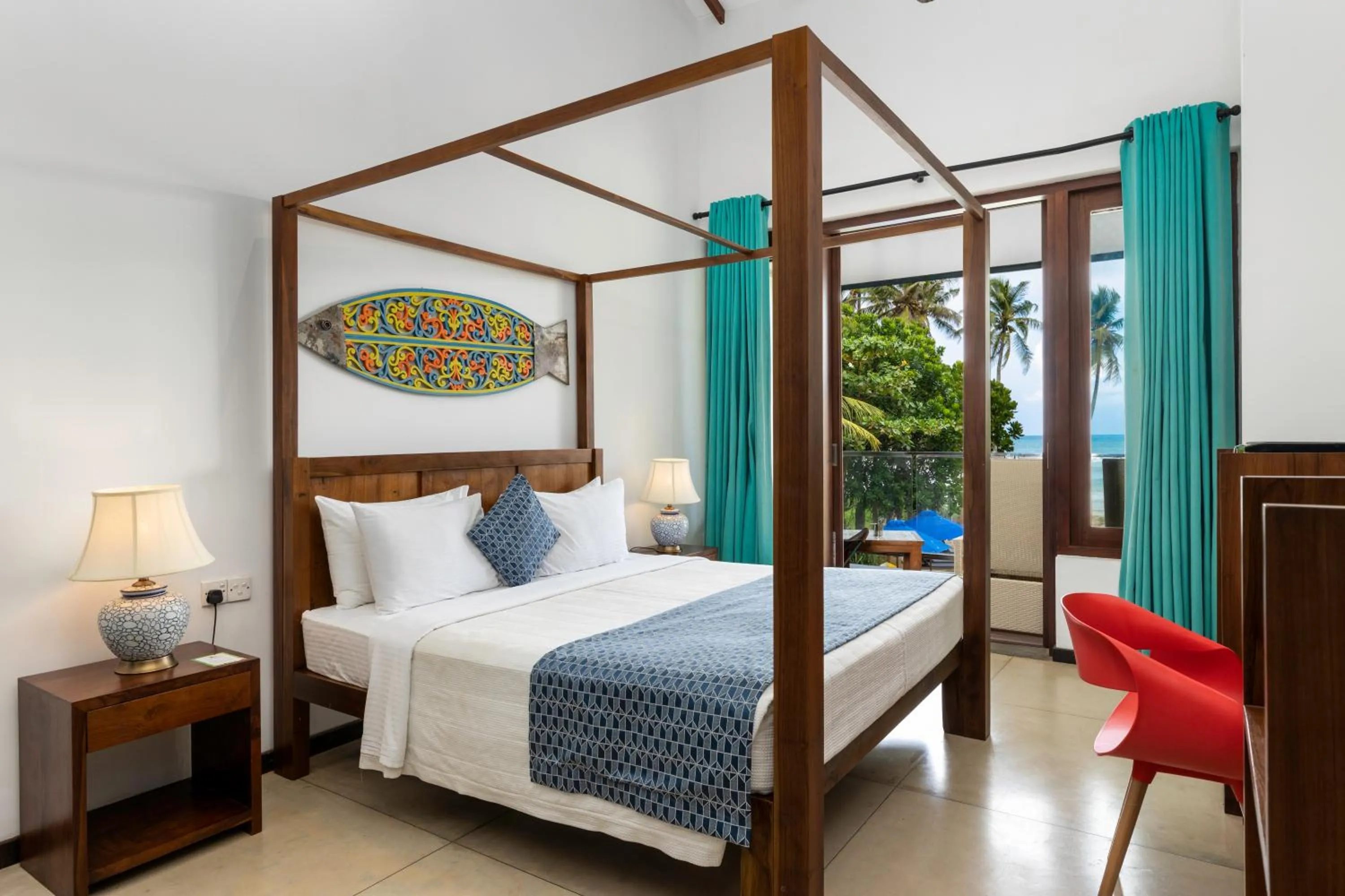 Deluxe Double Room with with refreshing mocktails, beachfront dining, evening tea with snacks at Café Surf, and homemade ice cream. - single occupancy in Parangi Weligama Bay - Thema Collection