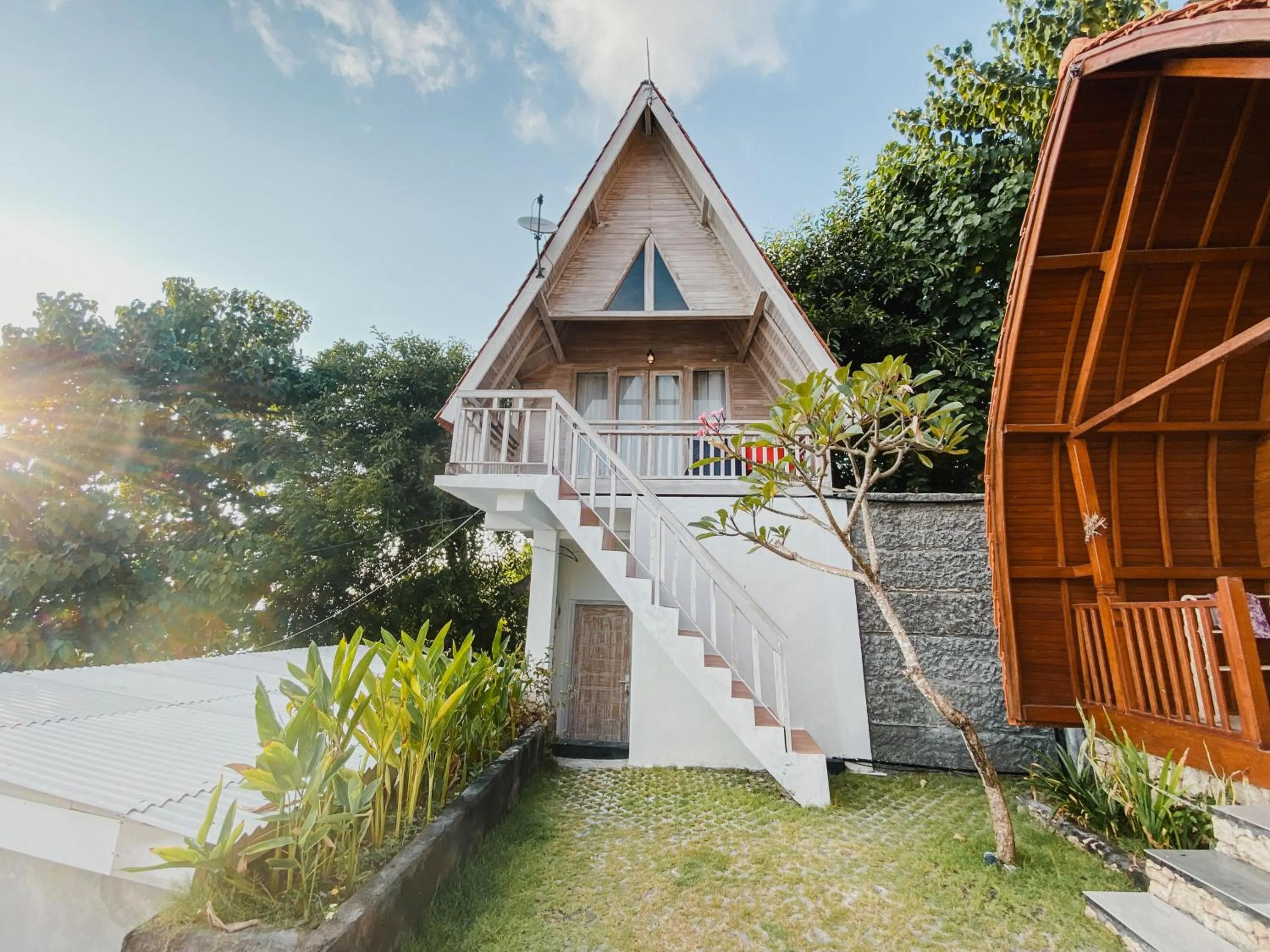 One-Bedroom Bungalow in Permata Hill Nusa Penida
