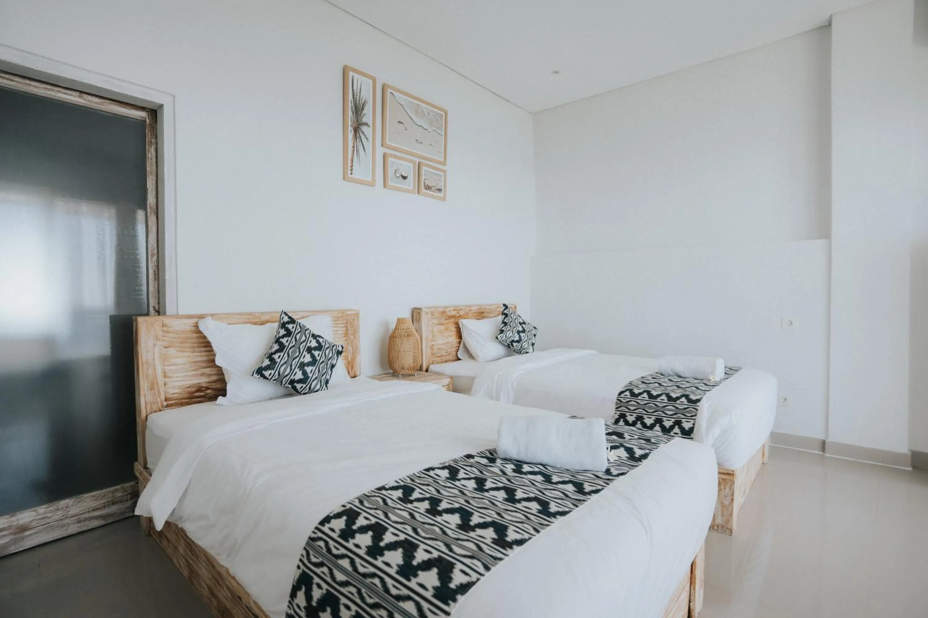 Deluxe Twin Room with Sea View in Permata Hill Nusa Penida