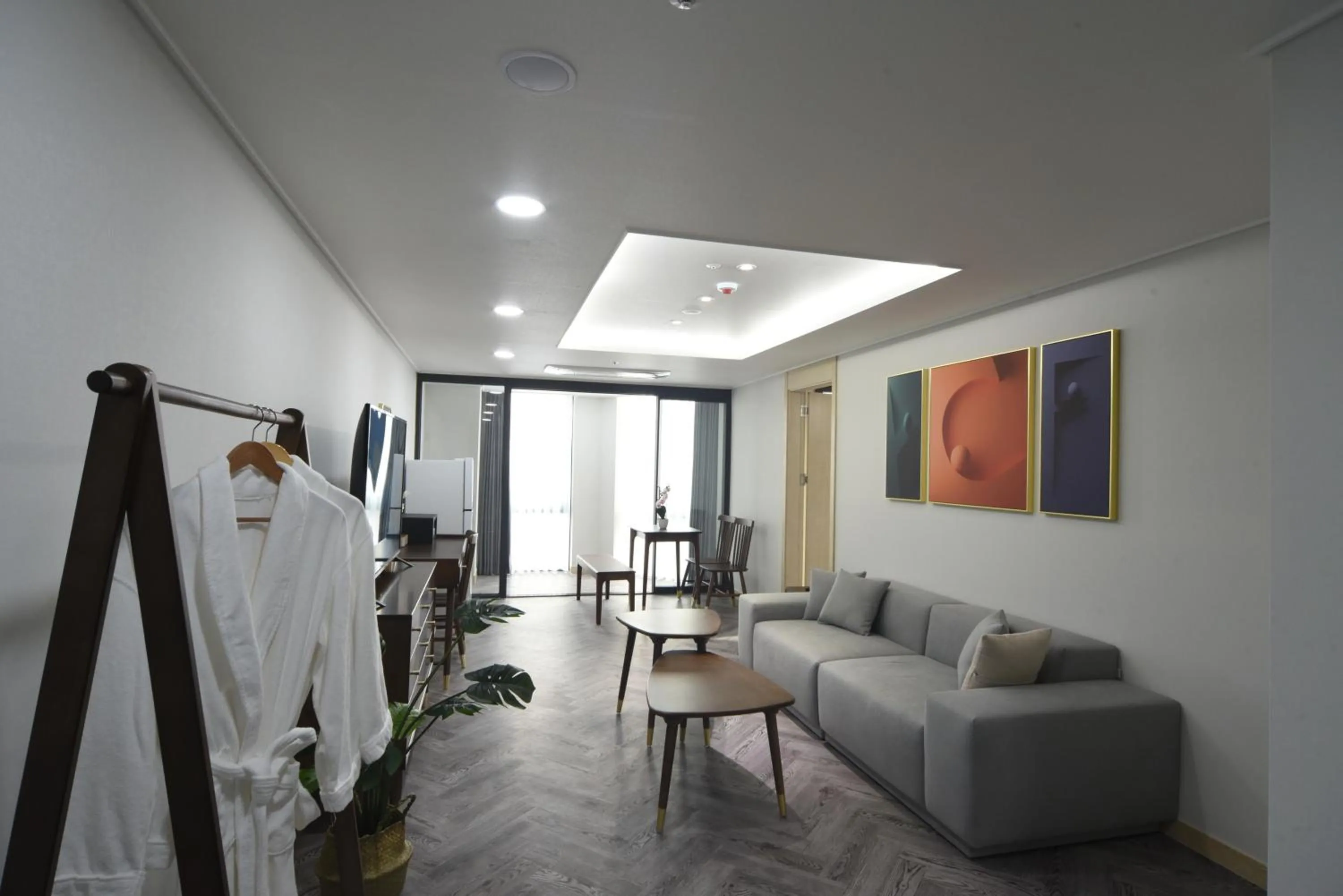 Suite Room Ocean View with Rooftop Swimming Pool Access For 5 in Haeundae Central Hotel
