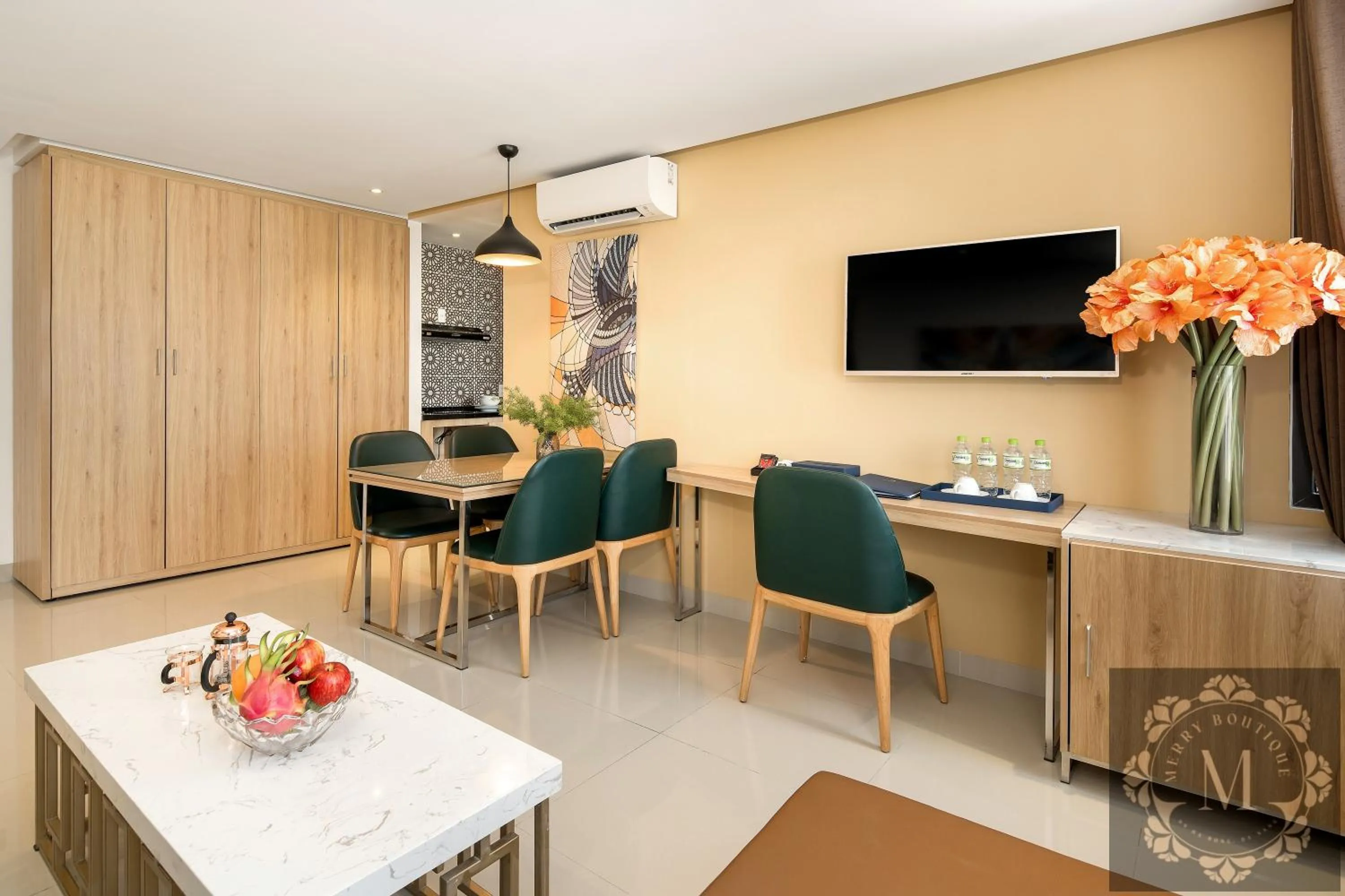 Suite with City View in Bella Merry Hotel and Apartment - 100M To The My Khe Beach