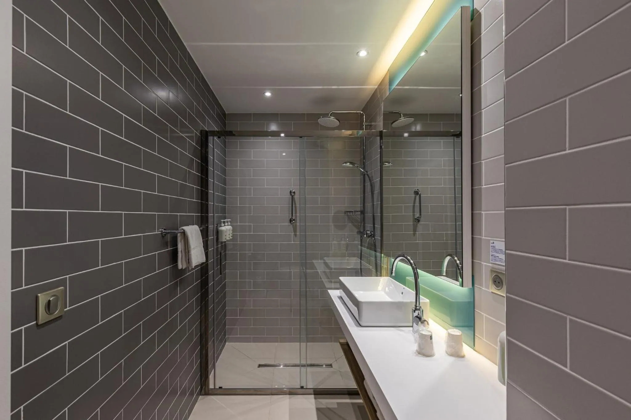 Standard Twin Room with Free Breakfast in Holiday Inn Express Ajaccio by IHG