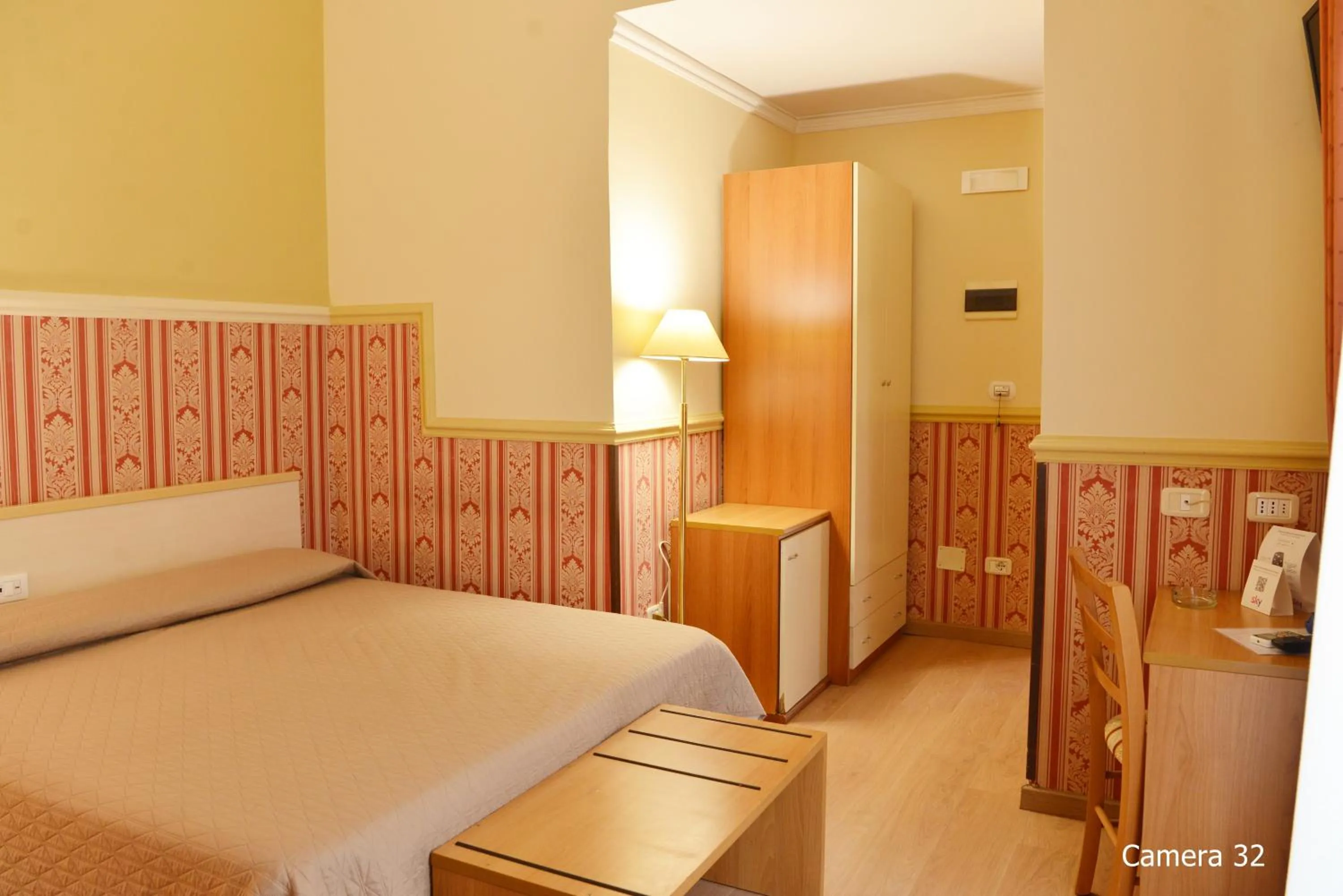 Economy Double or Twin Room in Catania Centro Rooms