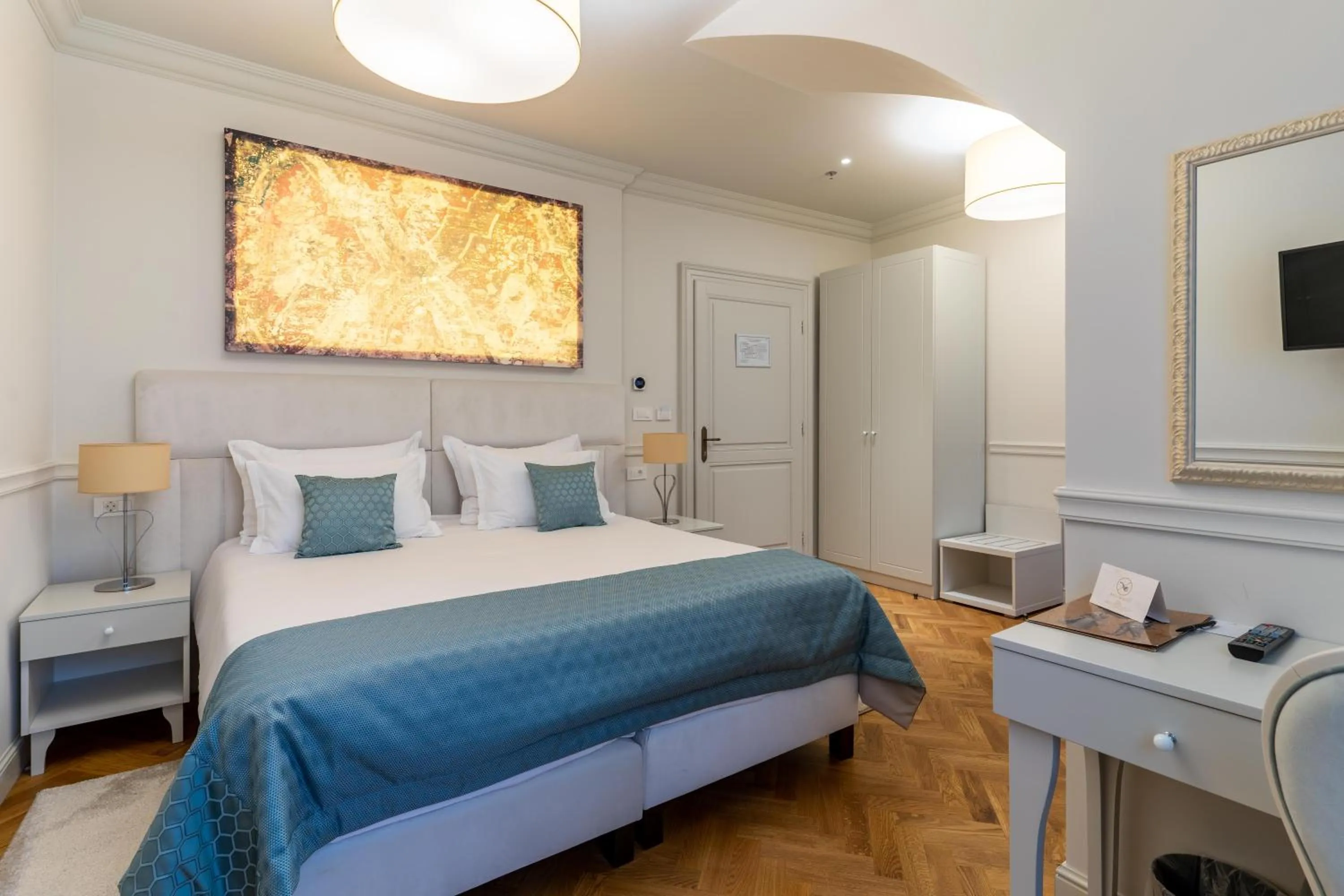 Superior Double or Twin Room in Heritage hotel Santa Lucia