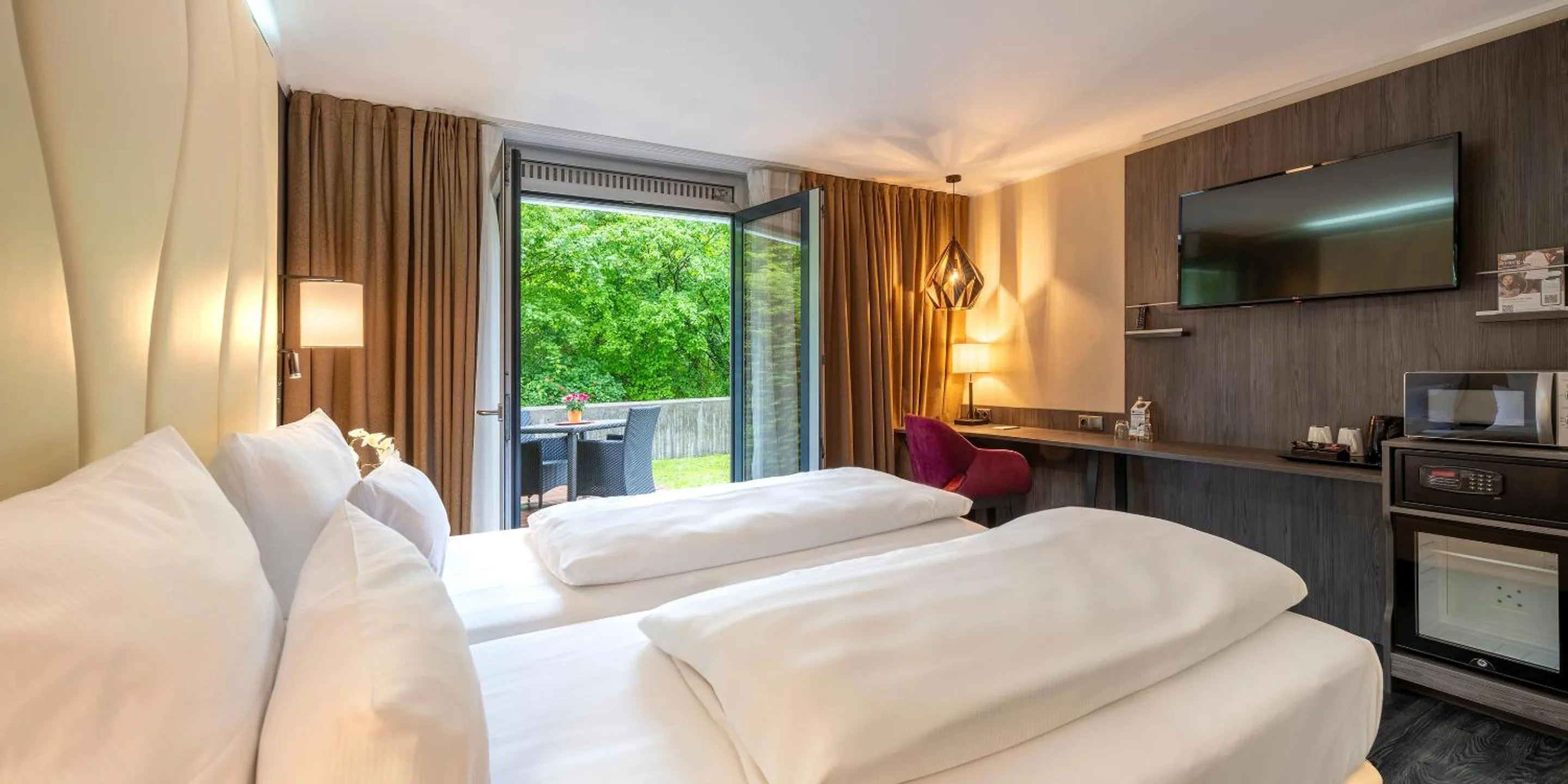 Comfort Einzelzimmer mit Balkon in PLAZA Residence Stuttgart-Ditzingen