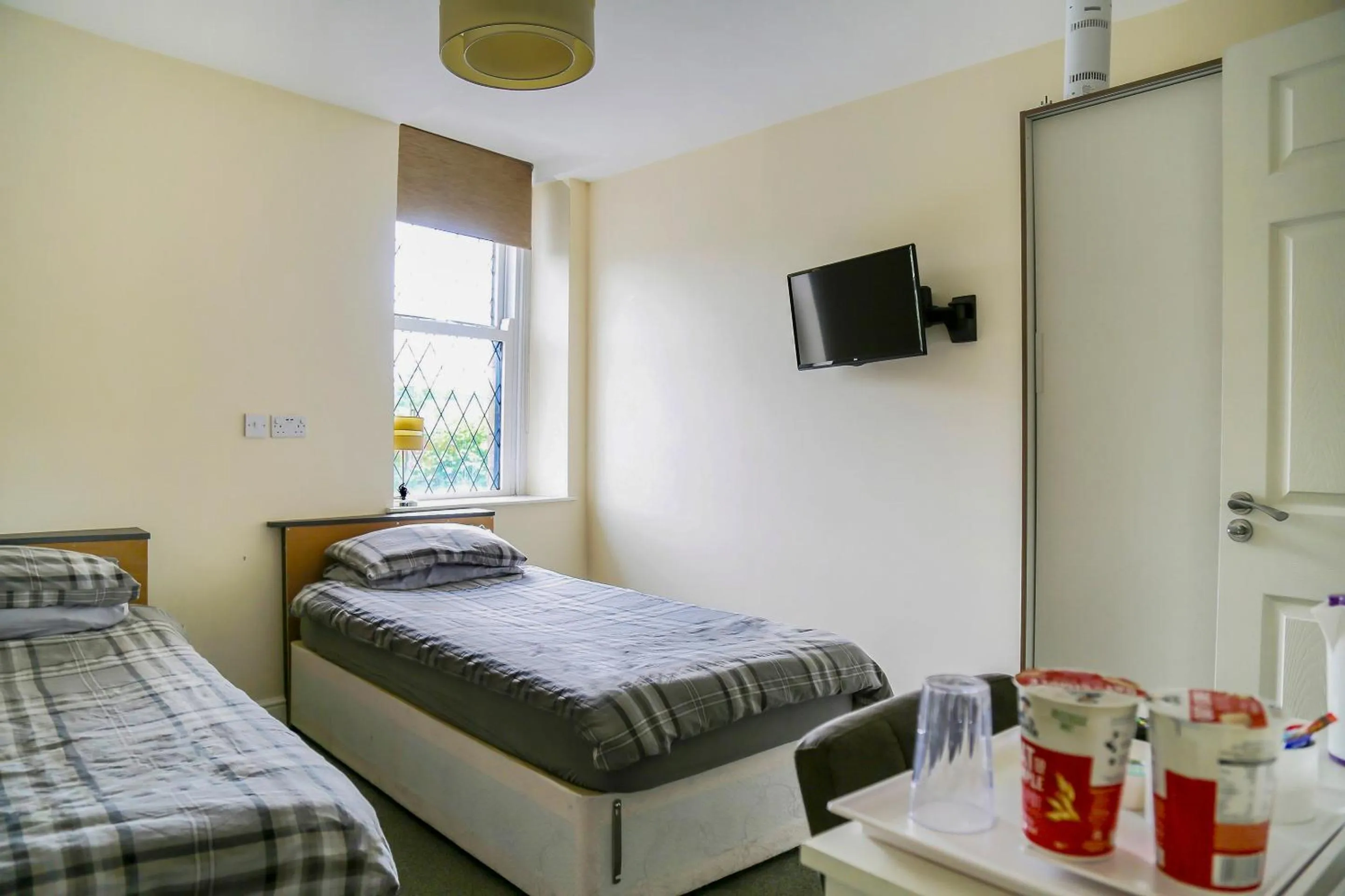 Standard Twin Room in OYO Castle Hotel, Accrington