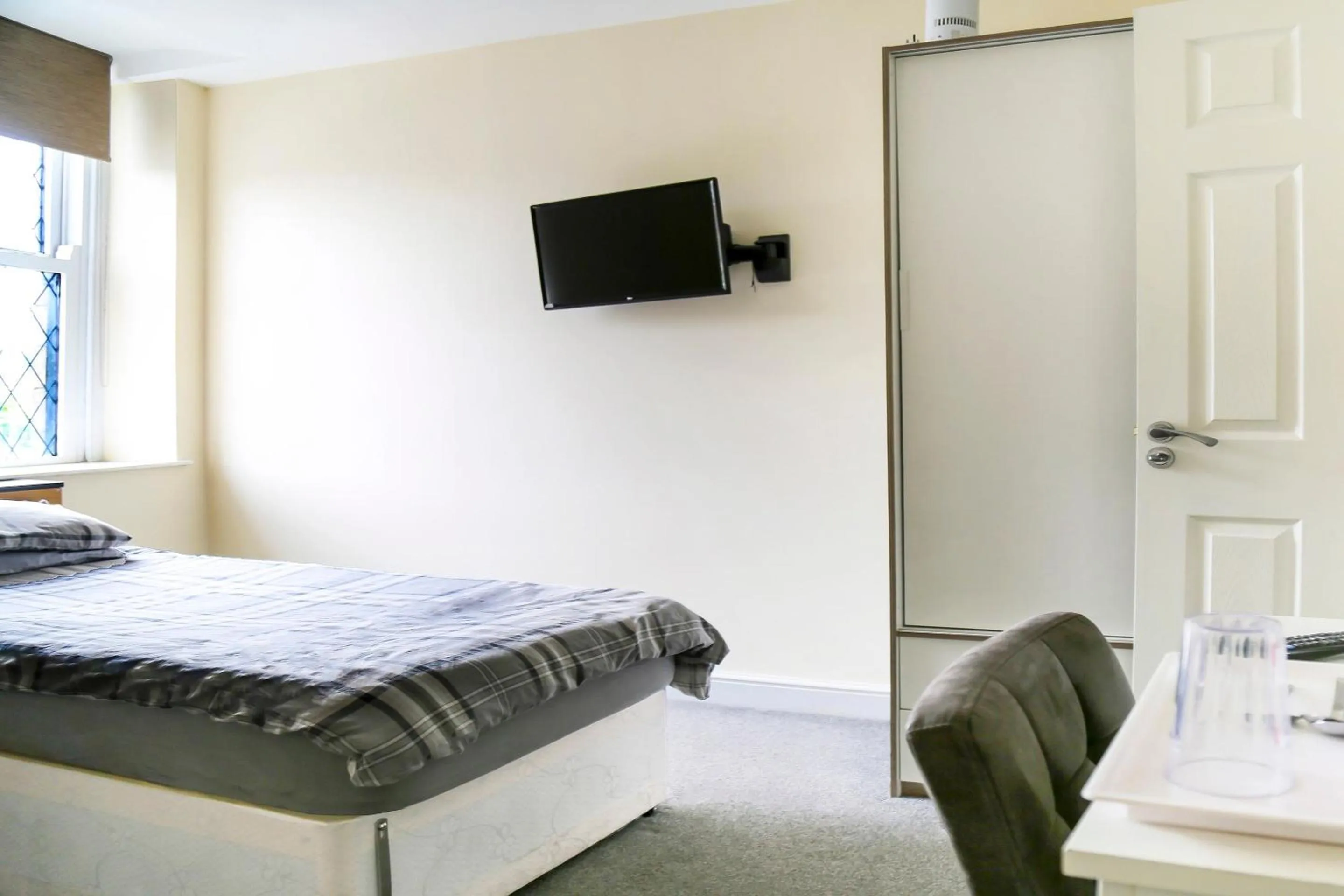 Standard Single Room in OYO Castle Hotel, Accrington