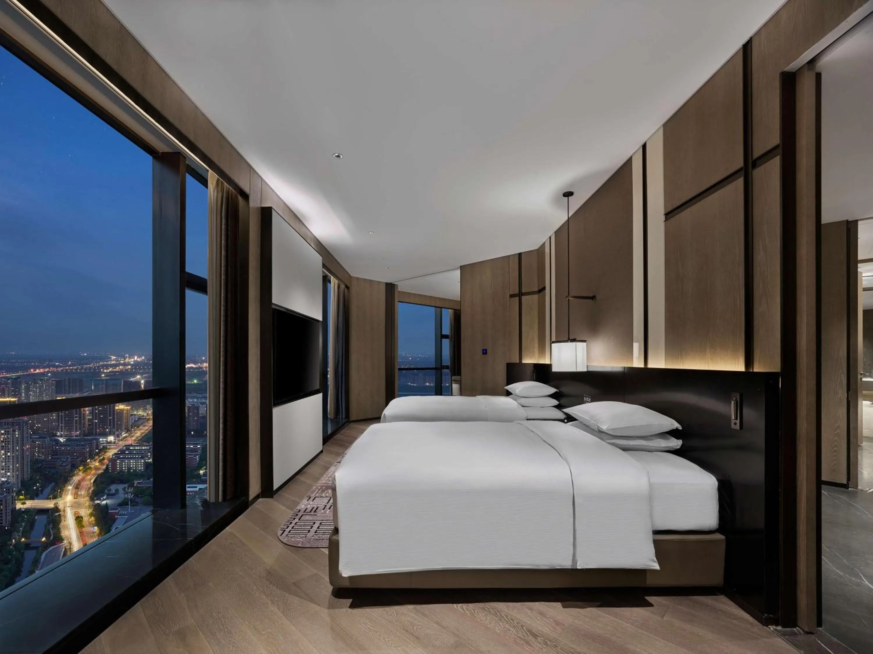 Executive Twin Suite in Hilton Jiaxing