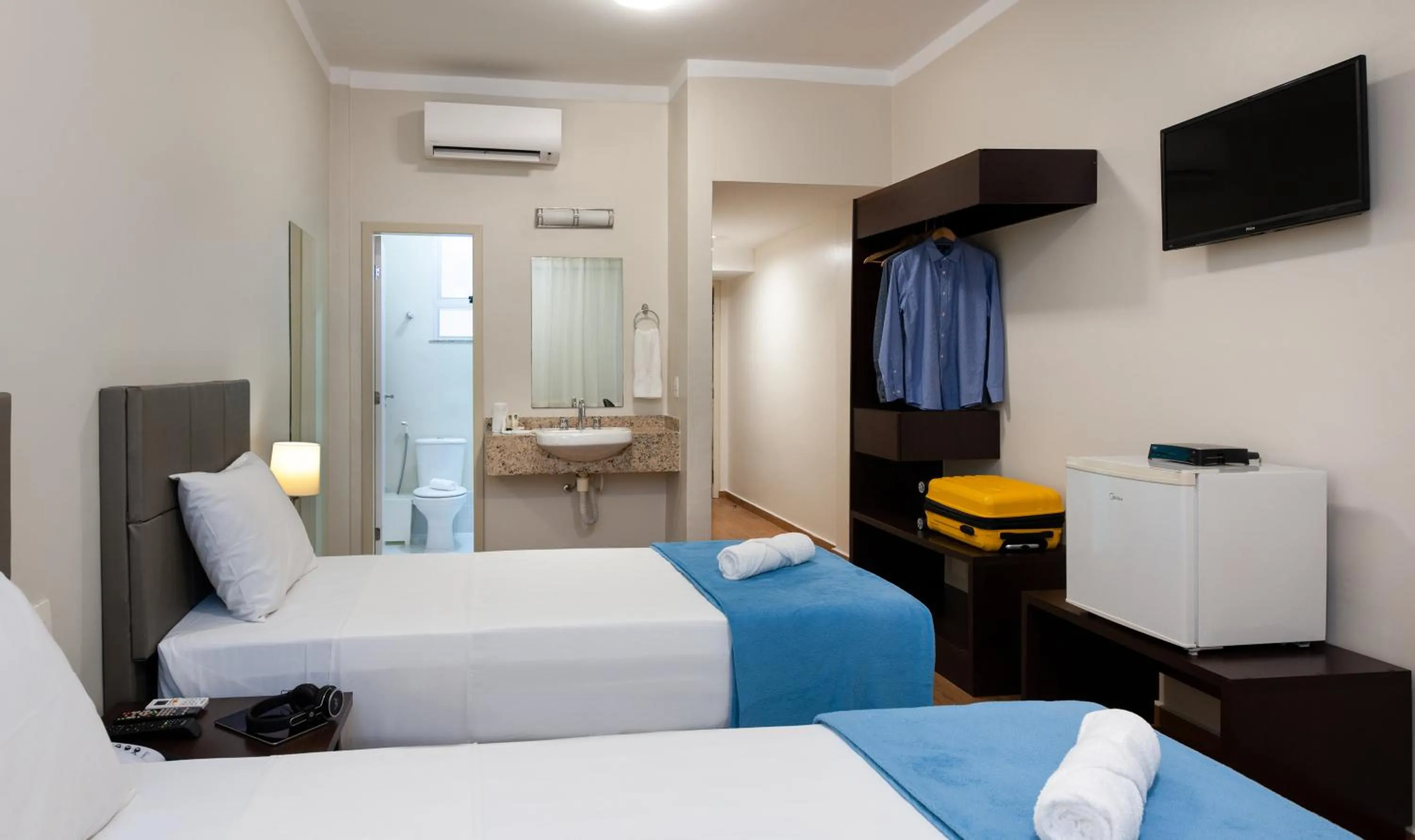 Standard Twin Room - single occupancy in Mural Living Hotel Manaus