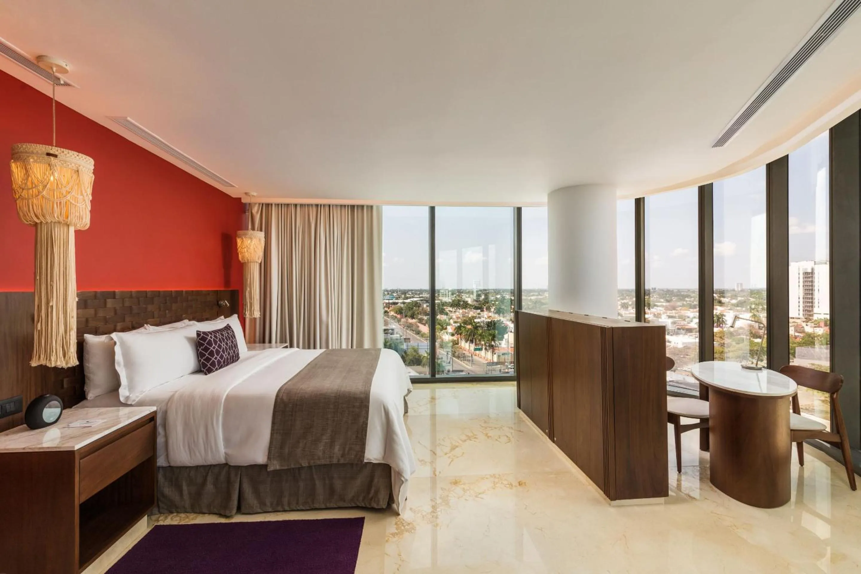 Master Suite in Camino Real Mérida