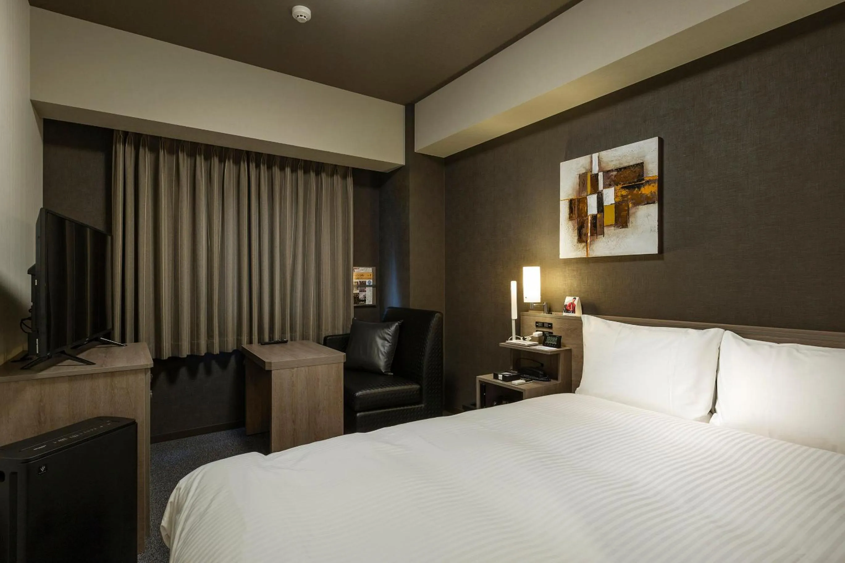 Double Room with Small Double Bed - single occupancy - Non-Smoking in Hotel Route-Inn Yonago