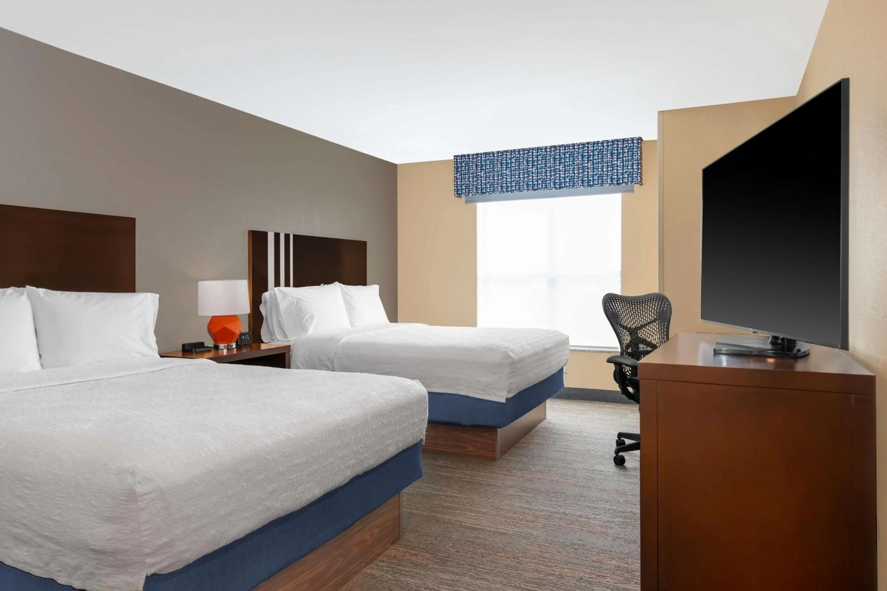 Queen Room with Two Queen Beds (4 Adults) in Hampton Inn & Suites Madison Downtown