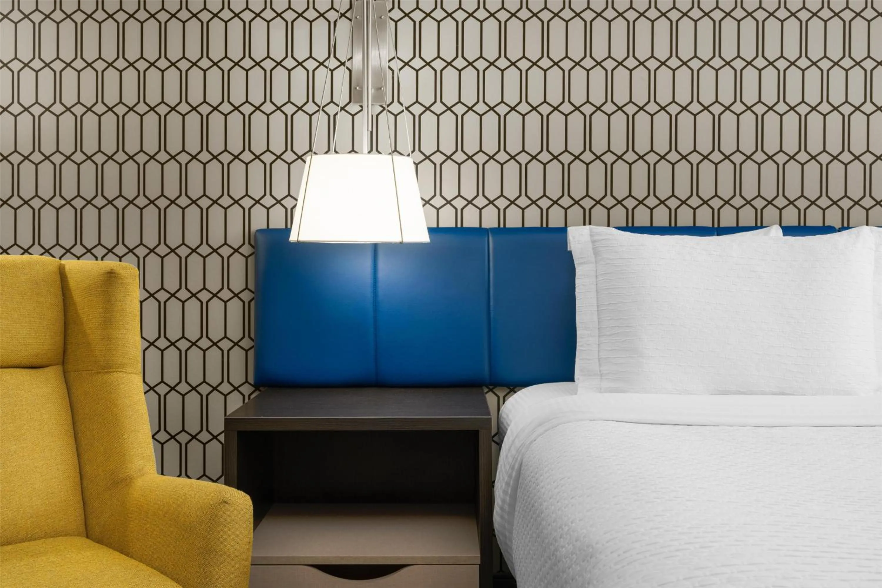 Deluxe King Room in GLō Best Western Enid OK Downtown - Convention Center Hotel