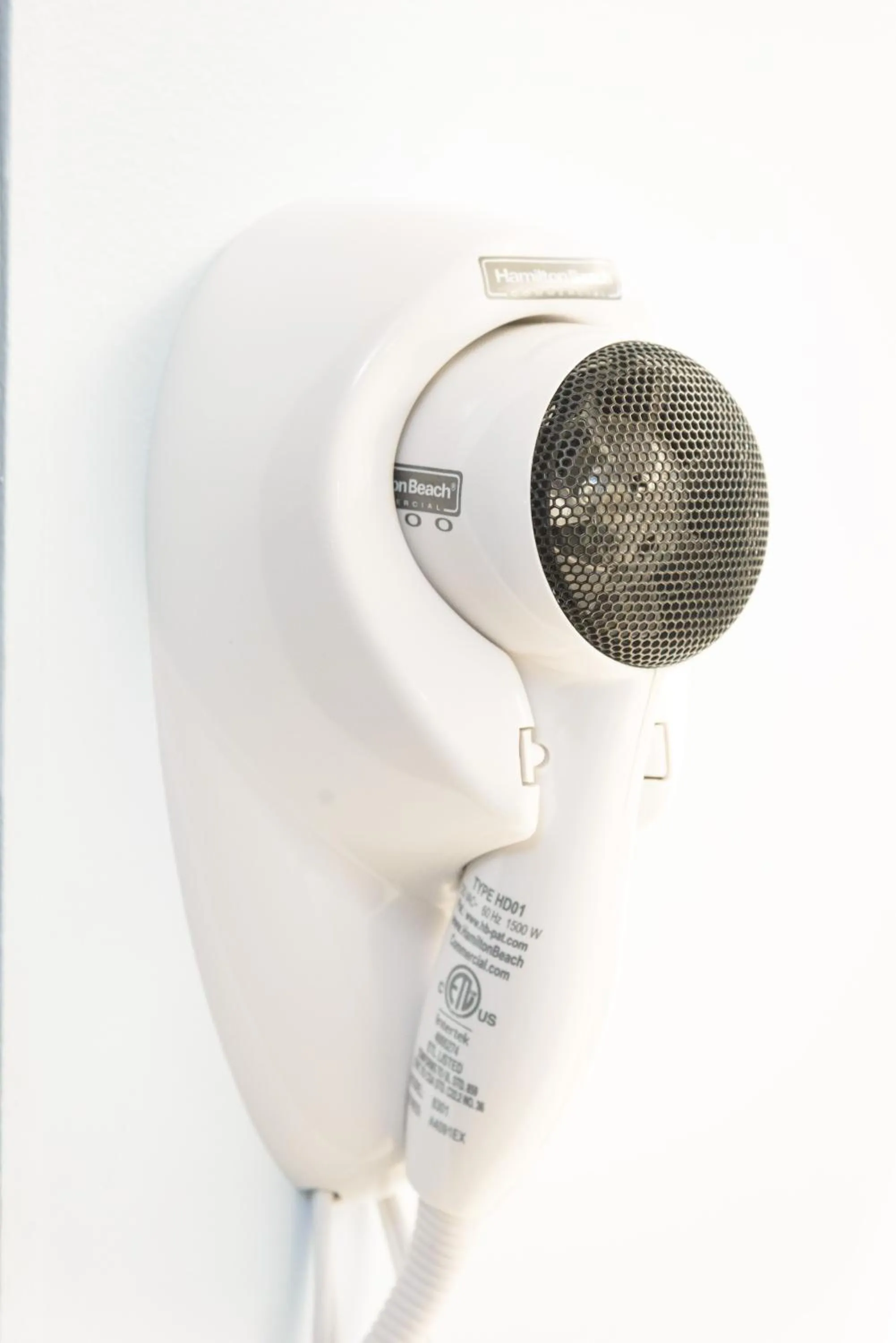 Standard Family Room - single occupancy in Heart of Manteo