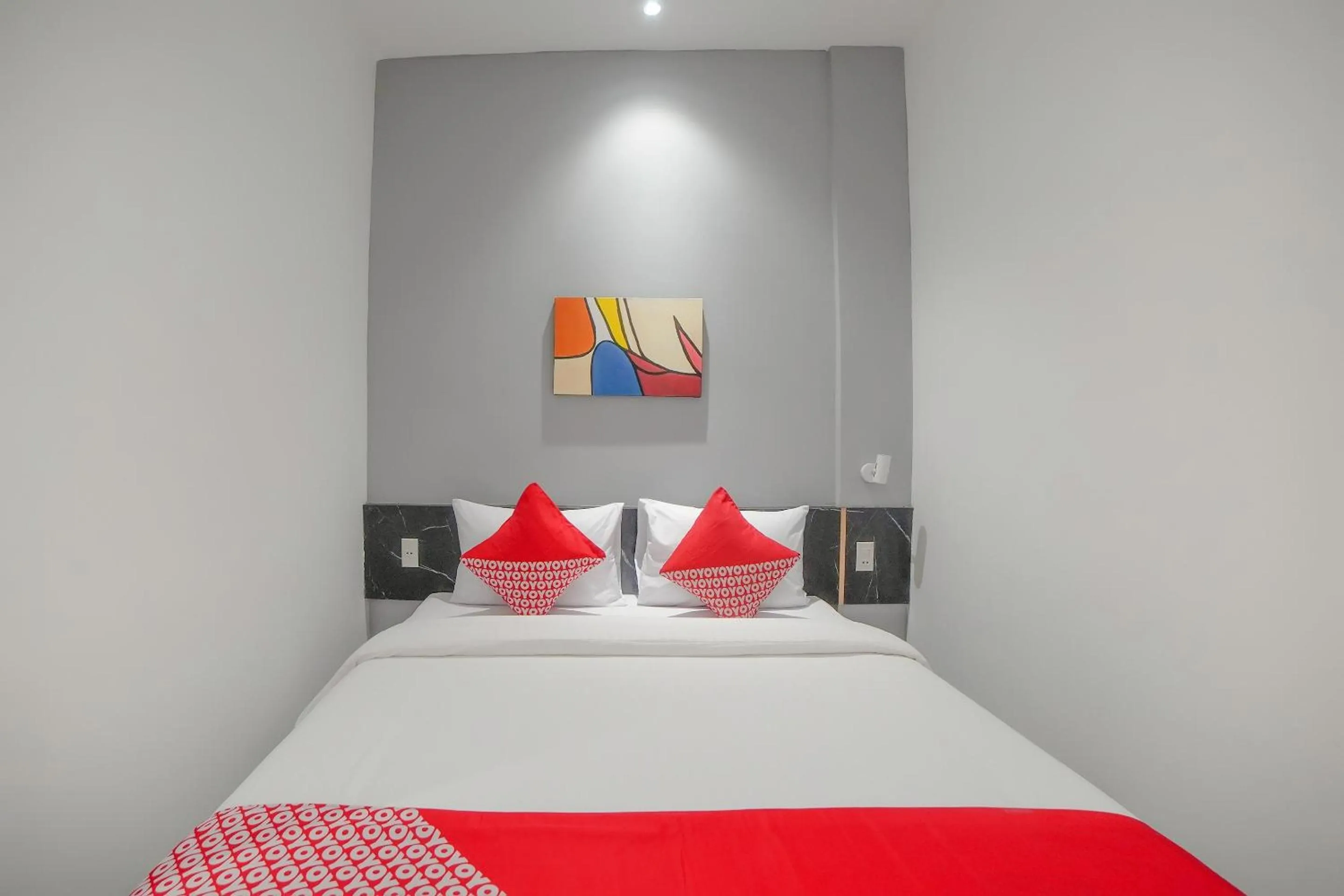 Standard Double Room in Capital O 90447 Kardopa Hotel Megapark