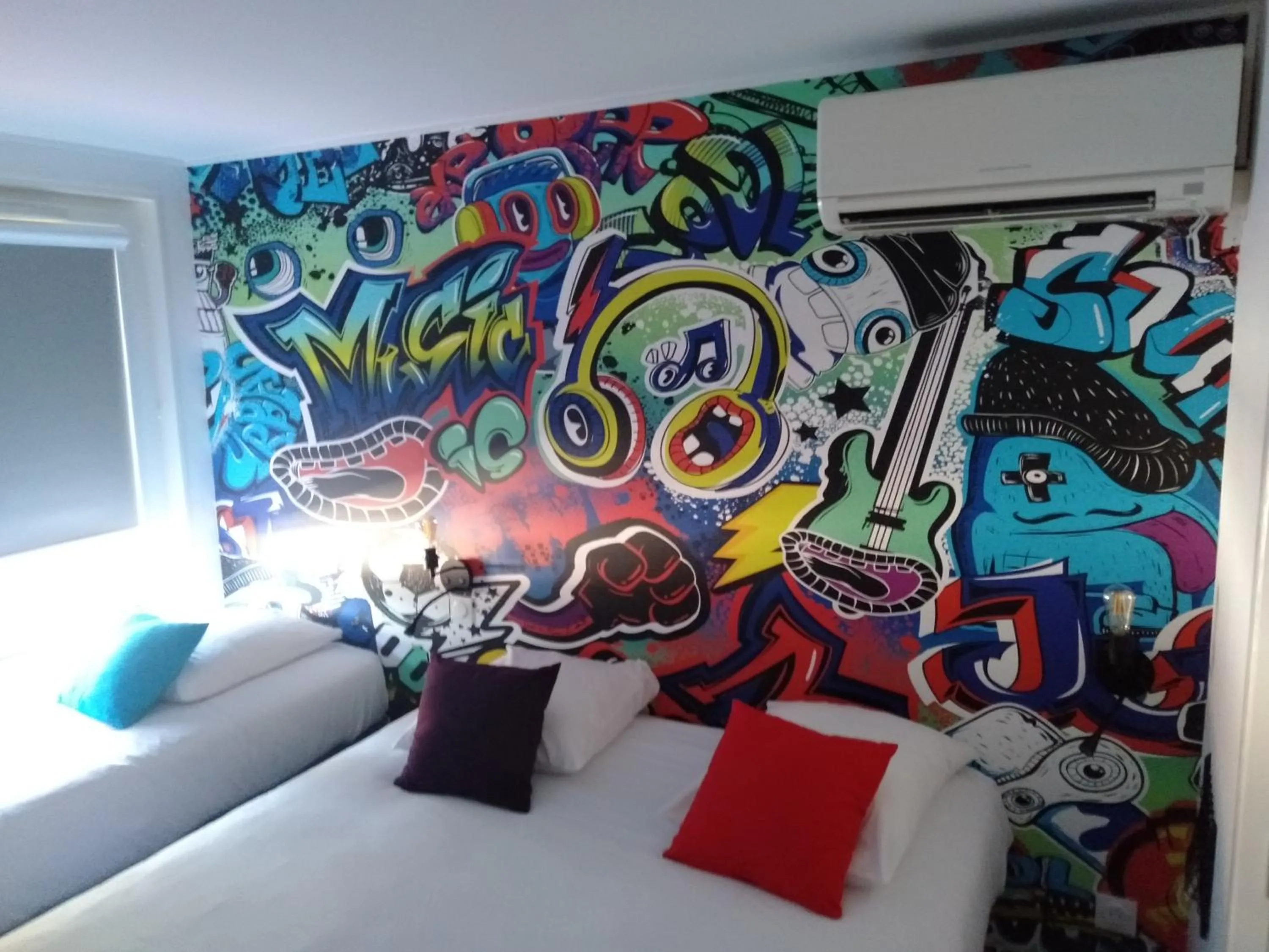 Comfort Triple Room in Urban Style Arl HOTEL