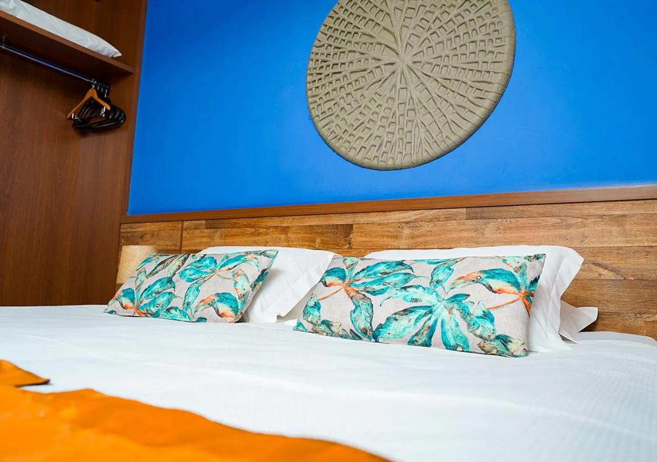 Super Luxury external view - single occupancy - includes Hot Beach Water Park tickets in Hot Beach Raízes