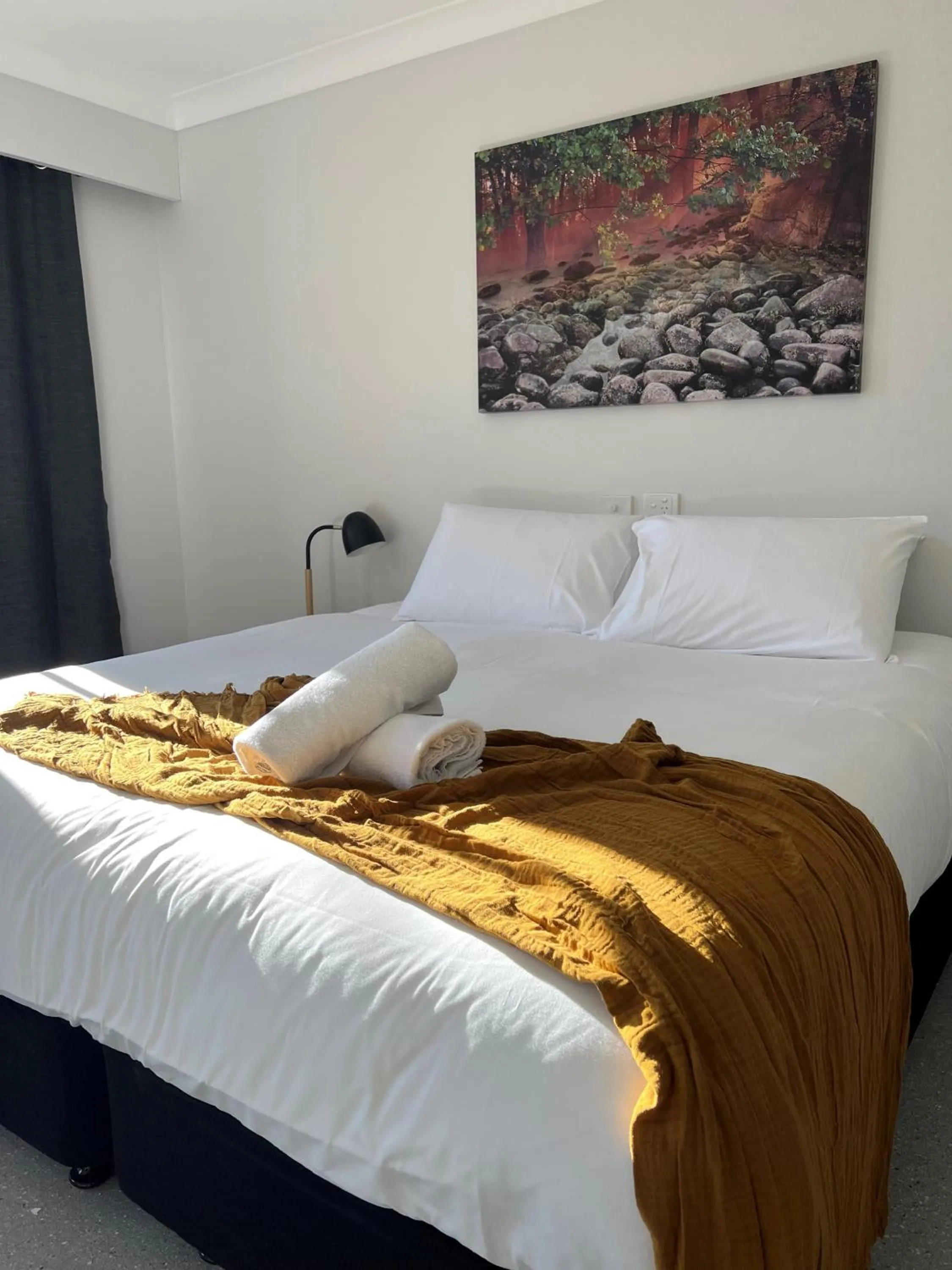 King Room in Comfort Inn Centrepoint Motel