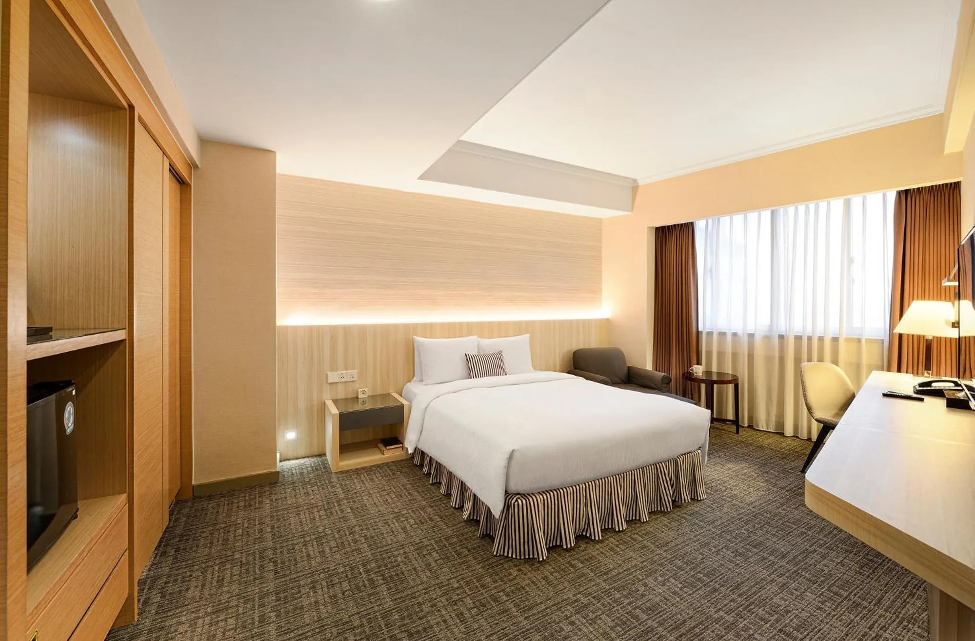 Superior Double Room in Caesar Park Hotel Taipei