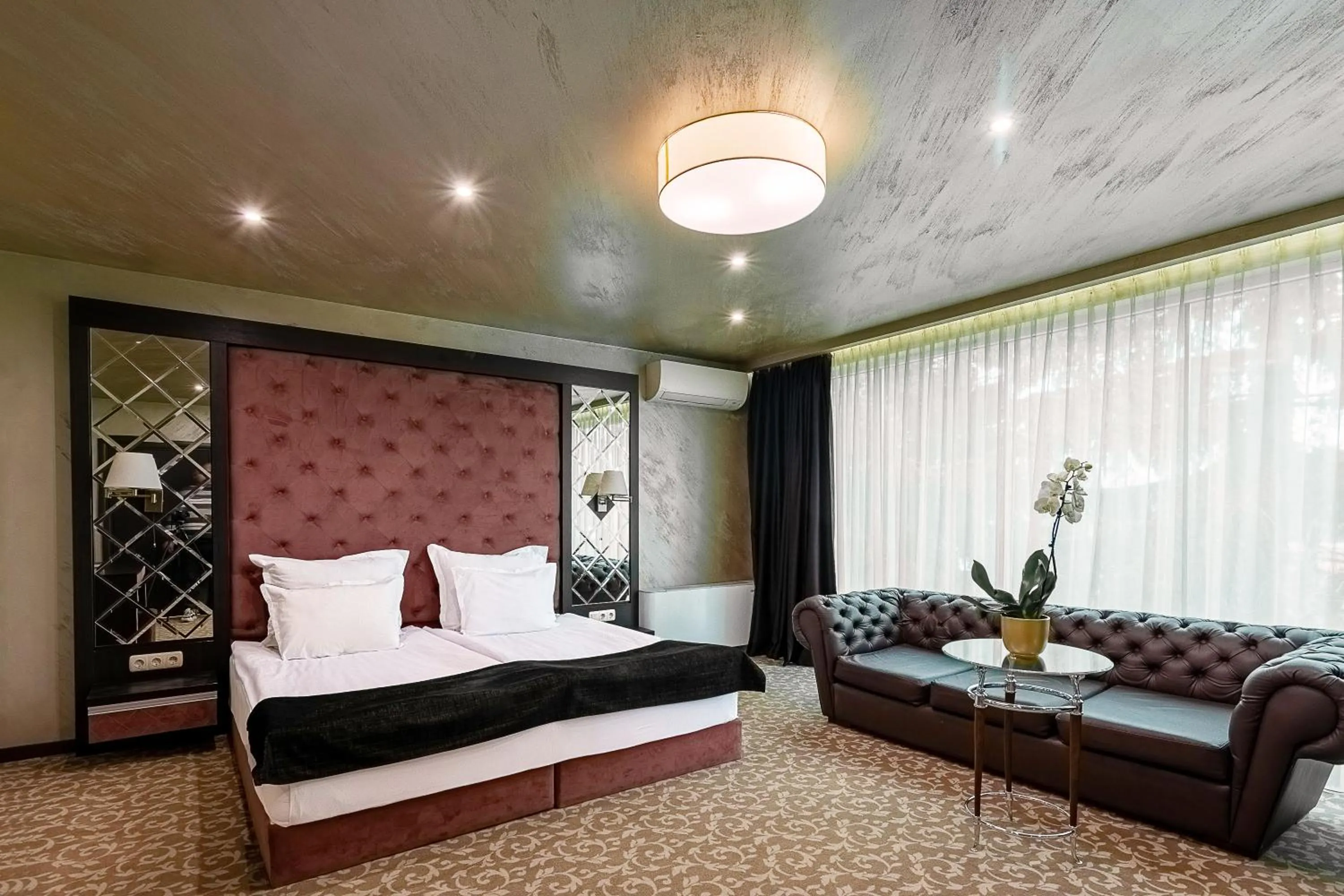 Deluxe Apartment in Royal Spa Hotel