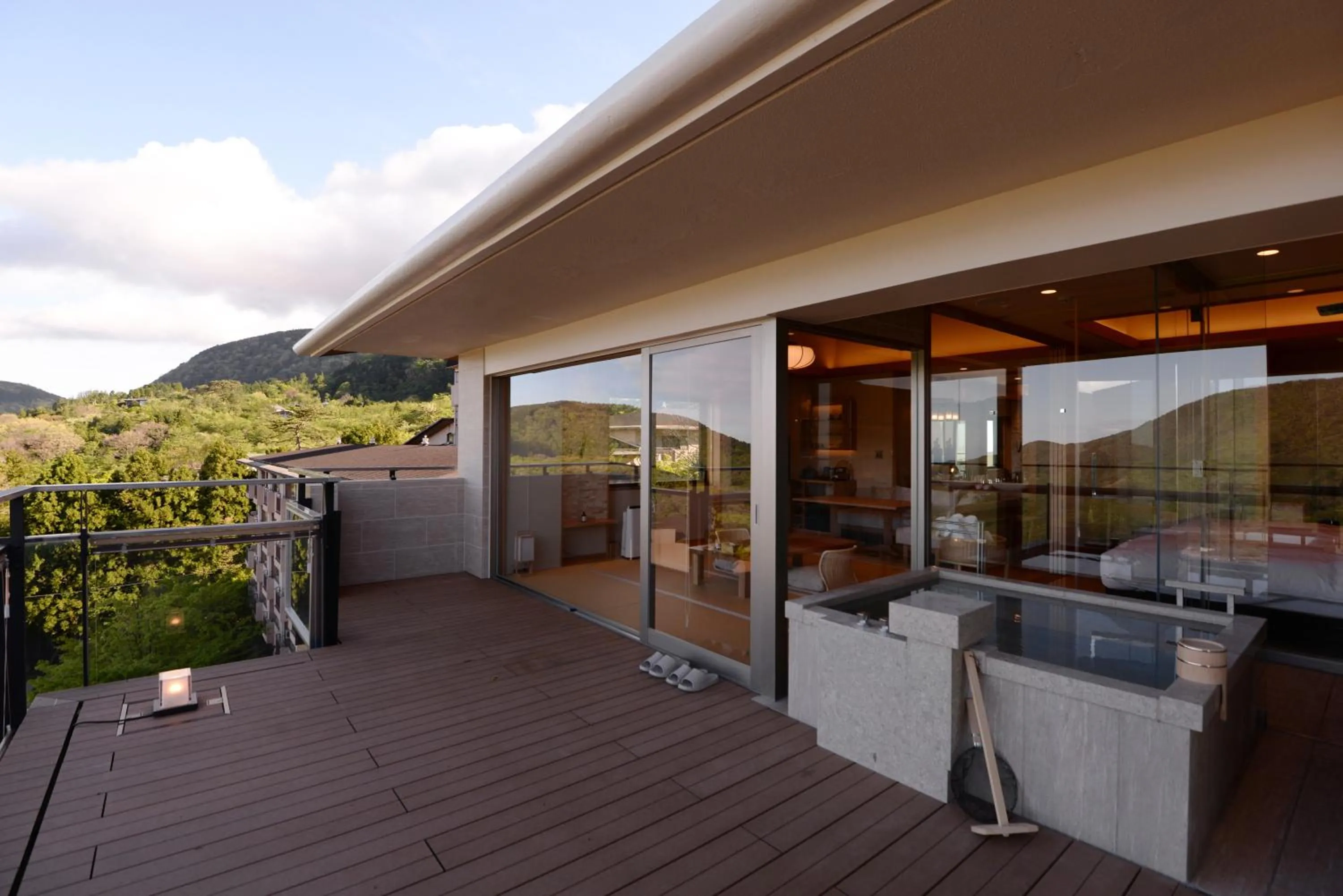 Superior Corner Suite with Tatami Area with Open-Air Bath - (SHO) - Top Floor in Gen Hakone Gora