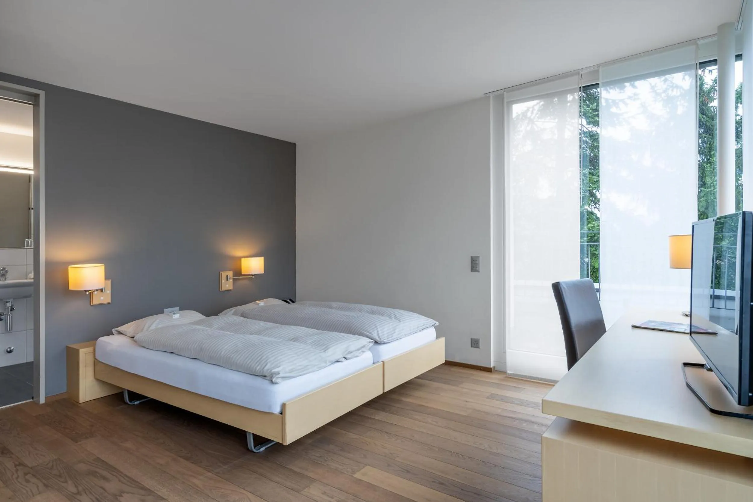 Attika Junior Suite in Hotel Artos Interlaken
