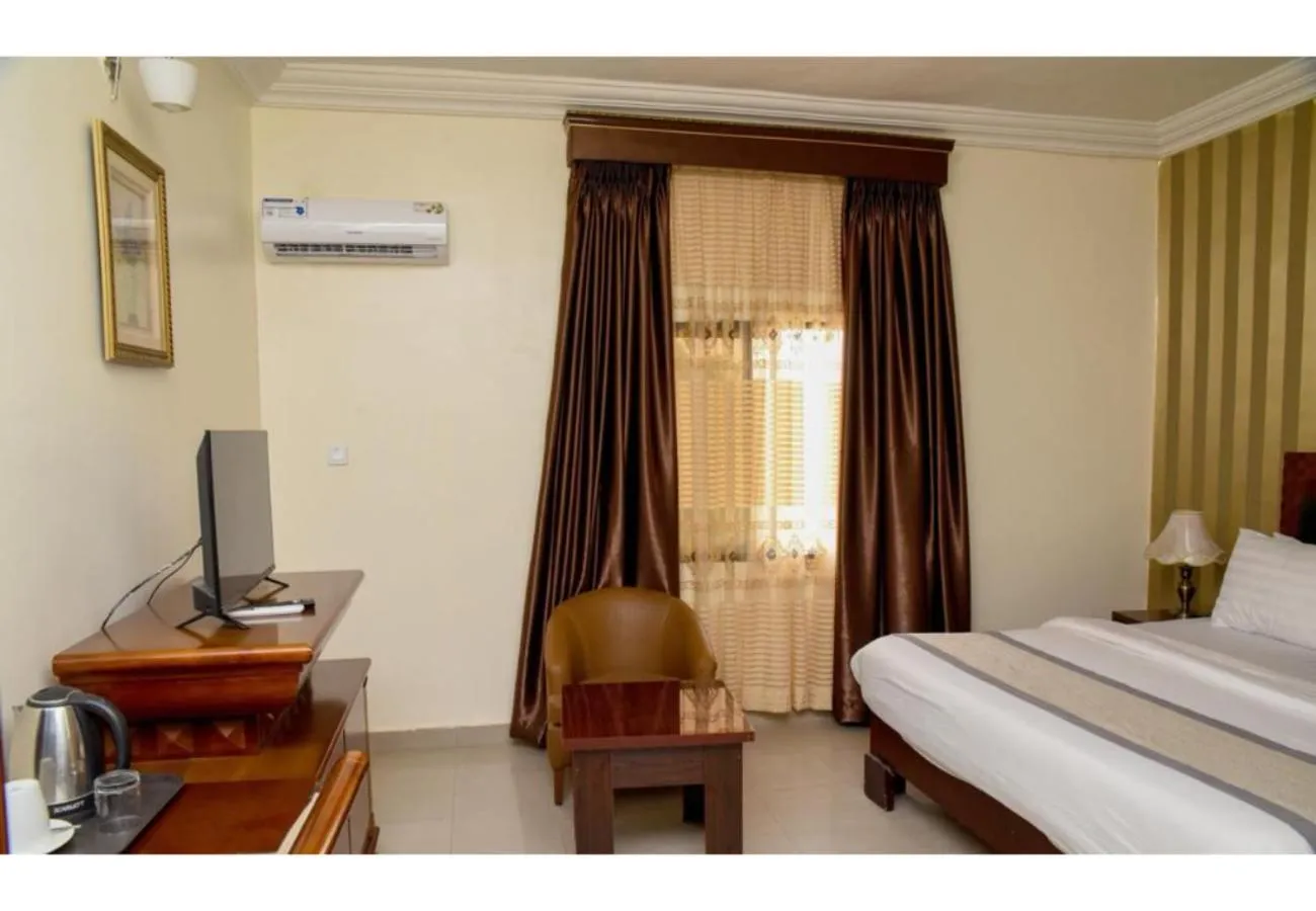 Deluxe Single Room in Royalton Hotels Abuja