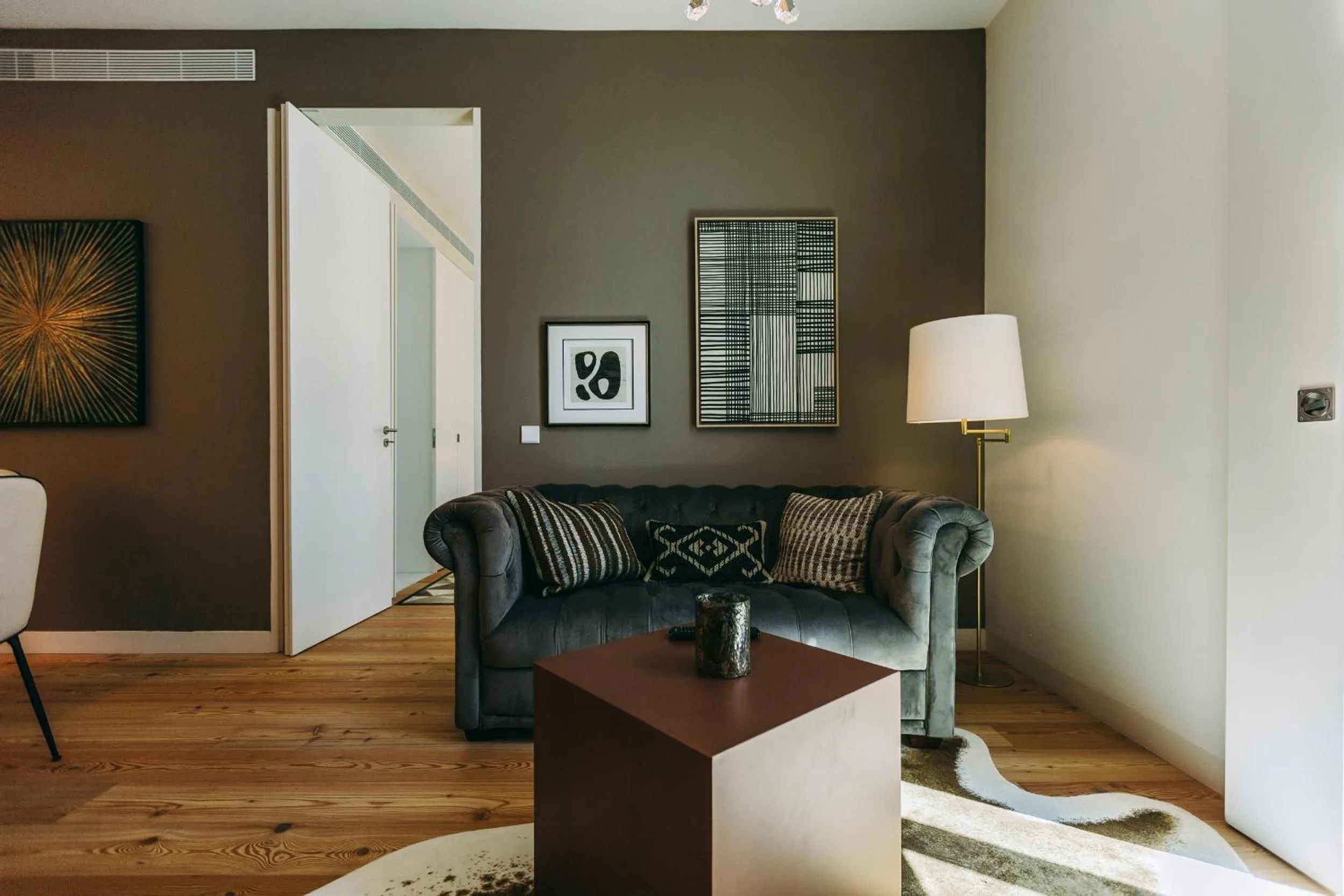 Standard Apartment in Torel Palace Lisbon