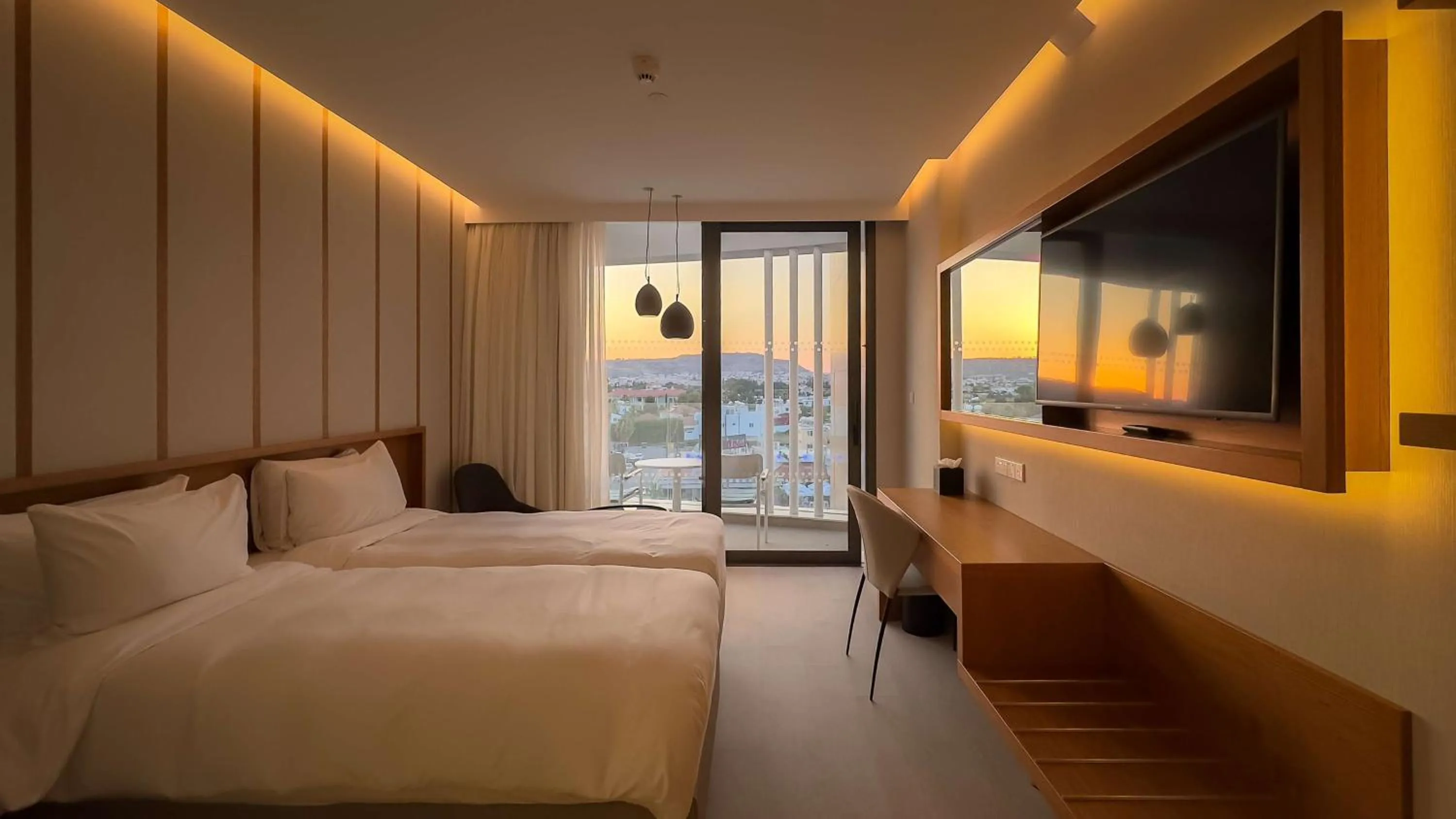 Standard Room with Balcony in Radisson Beach Resort Larnaca