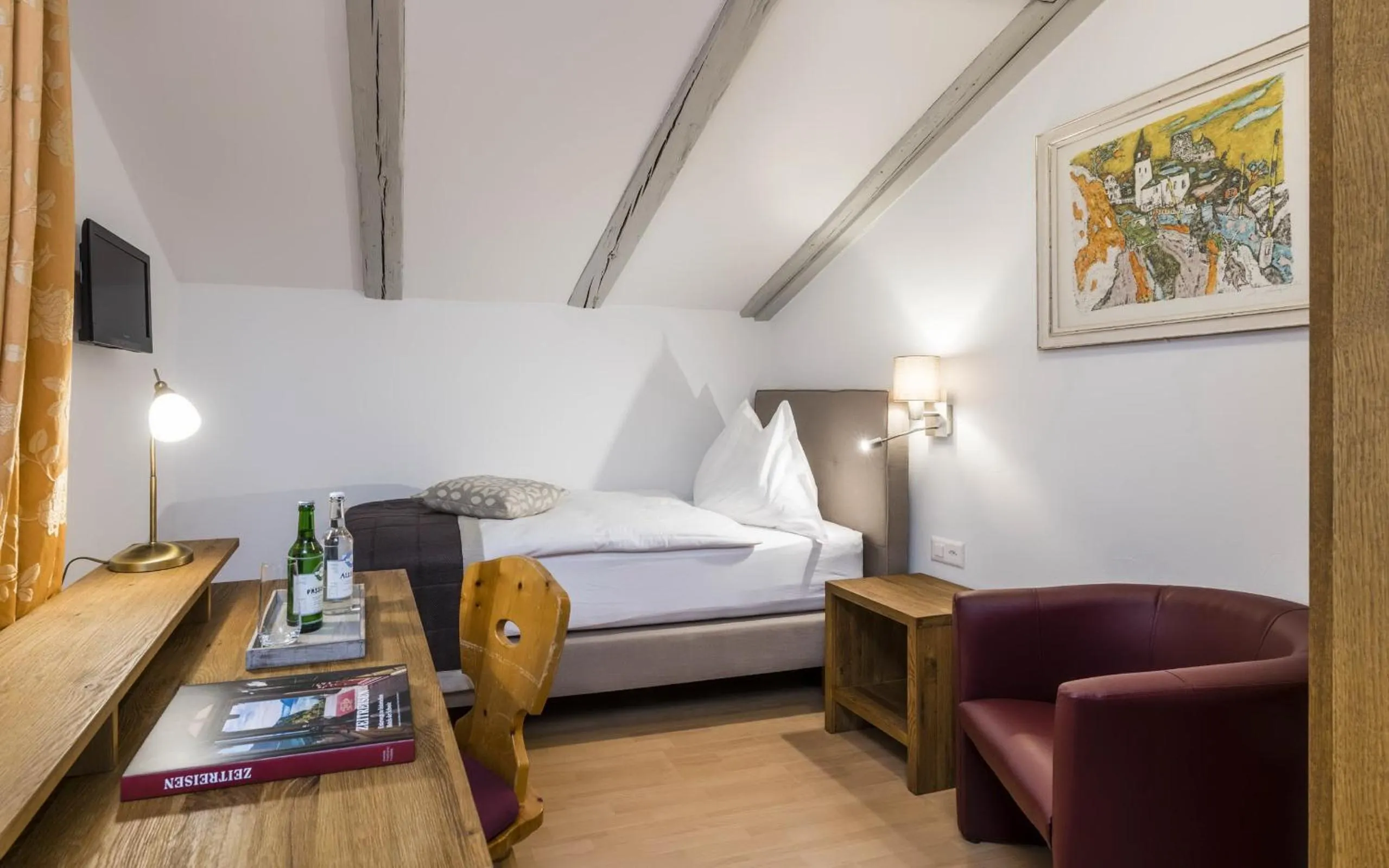 Standard Single Room in Hotel Stern Chur