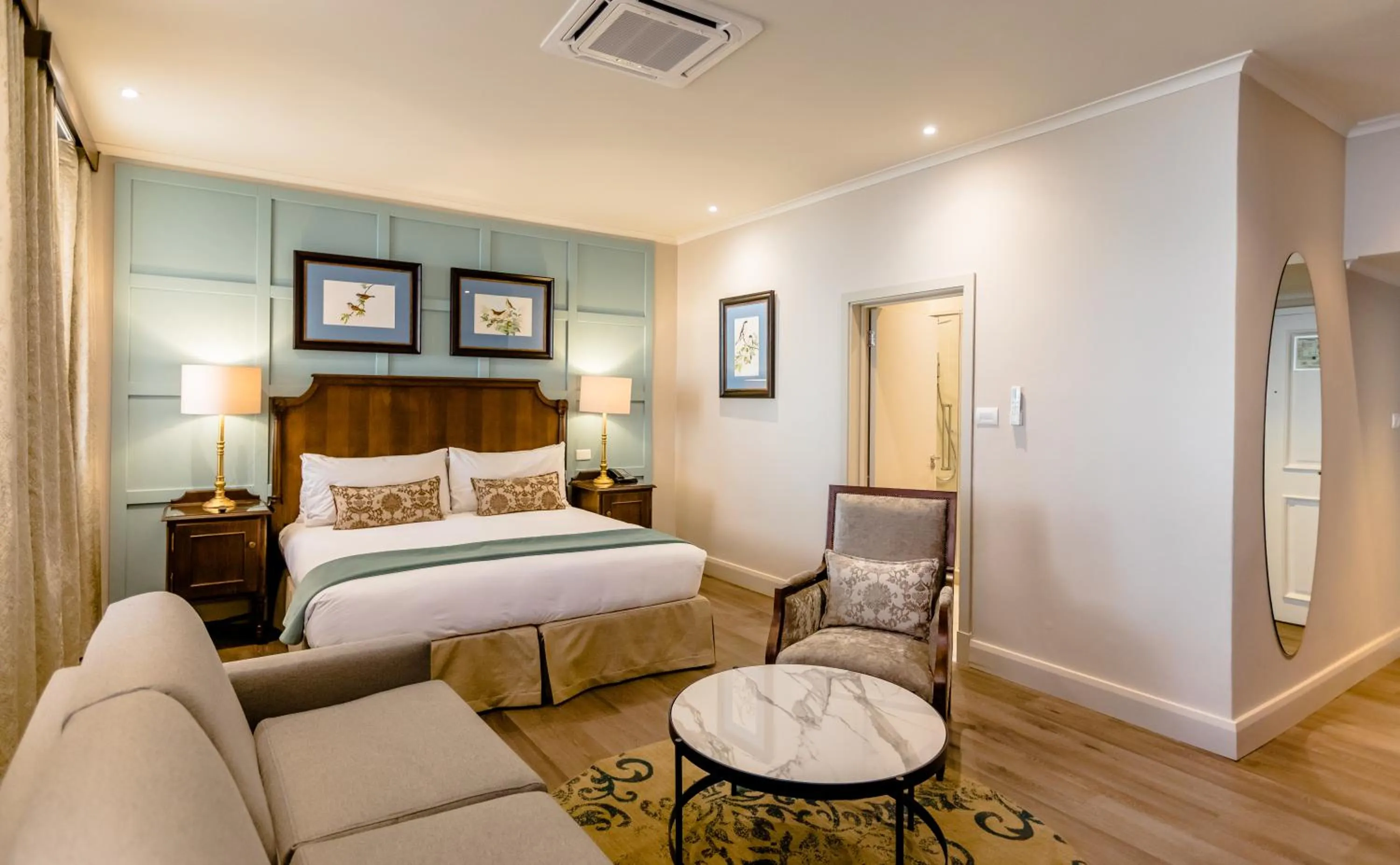 Deluxe Room in Gold Reef City Theme Park Hotel