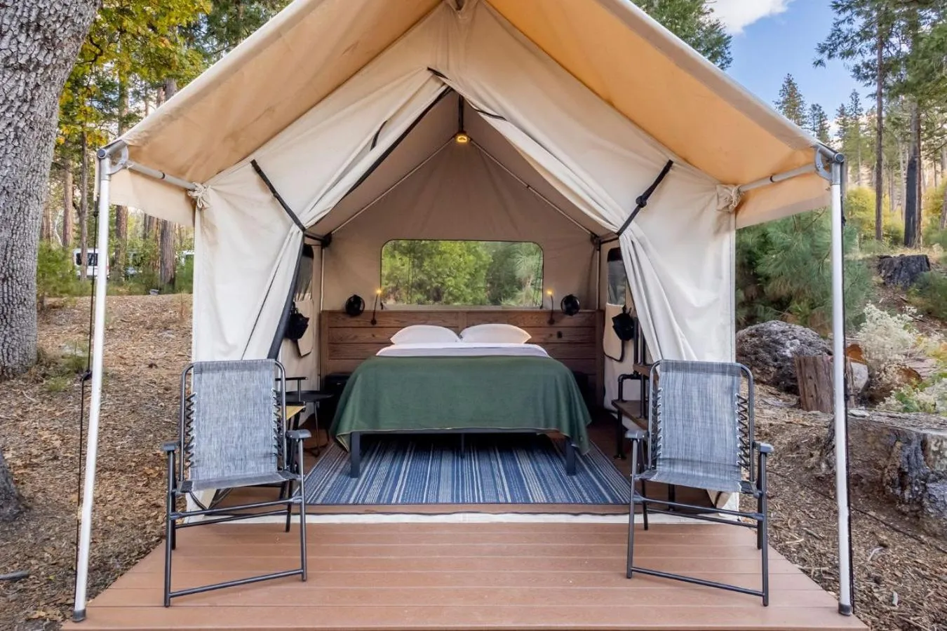 Couples Tent in Evergreen Lodge at Yosemite
