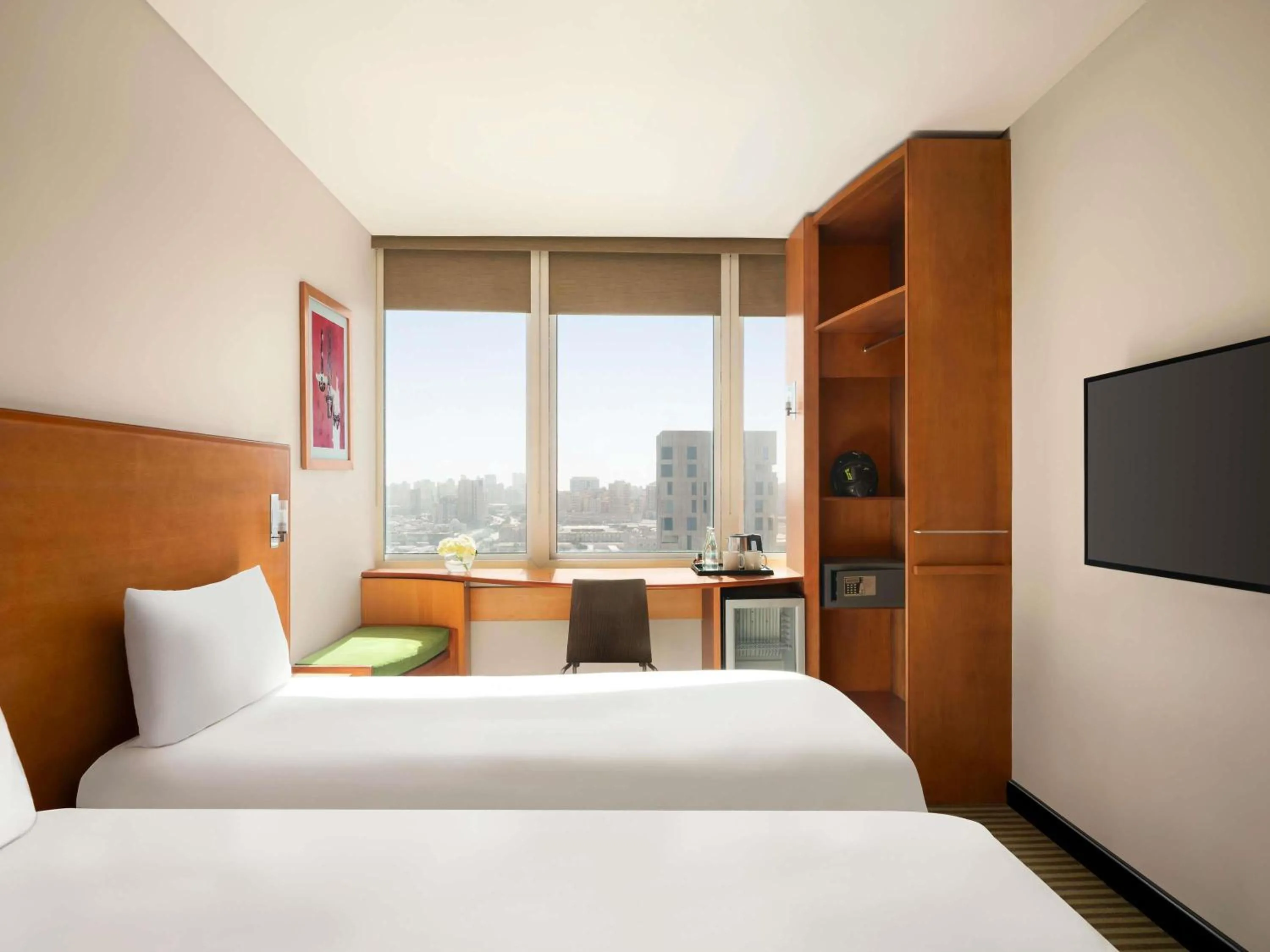 Standard Twin Room in ibis Kuwait Salmiya