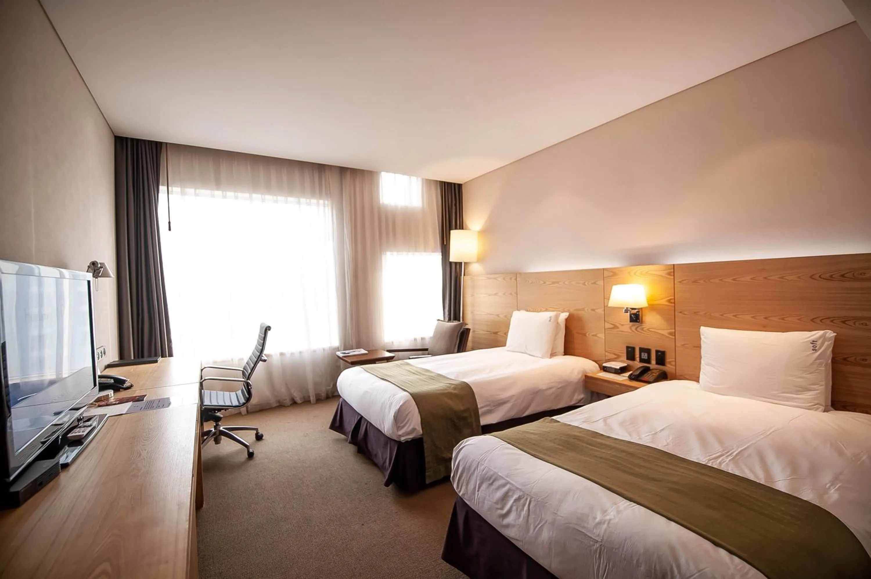 Premium Room with Two Single Beds in Holiday Inn Gwangju by IHG