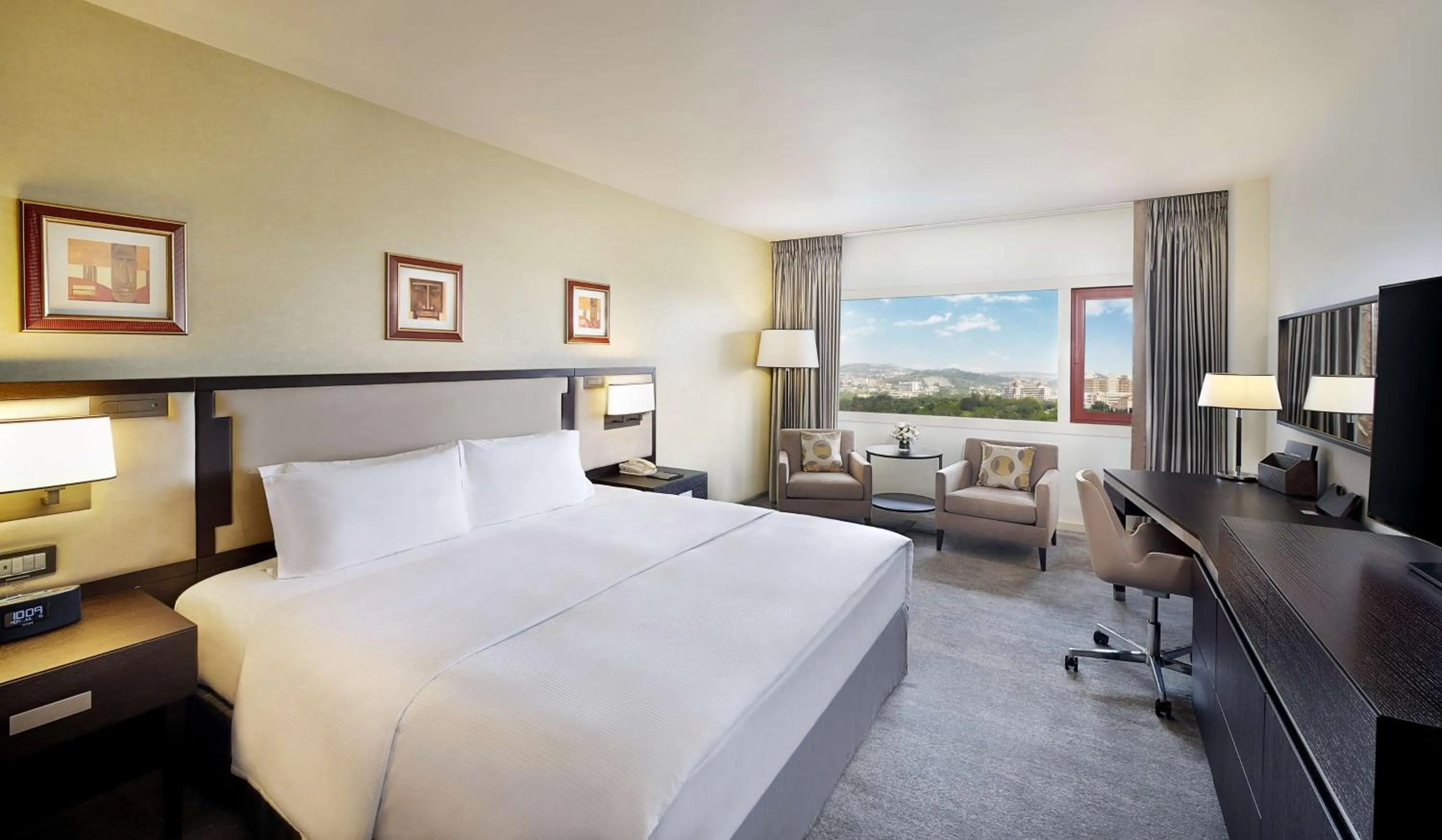 Executive King Room in Transcorp Hilton Abuja