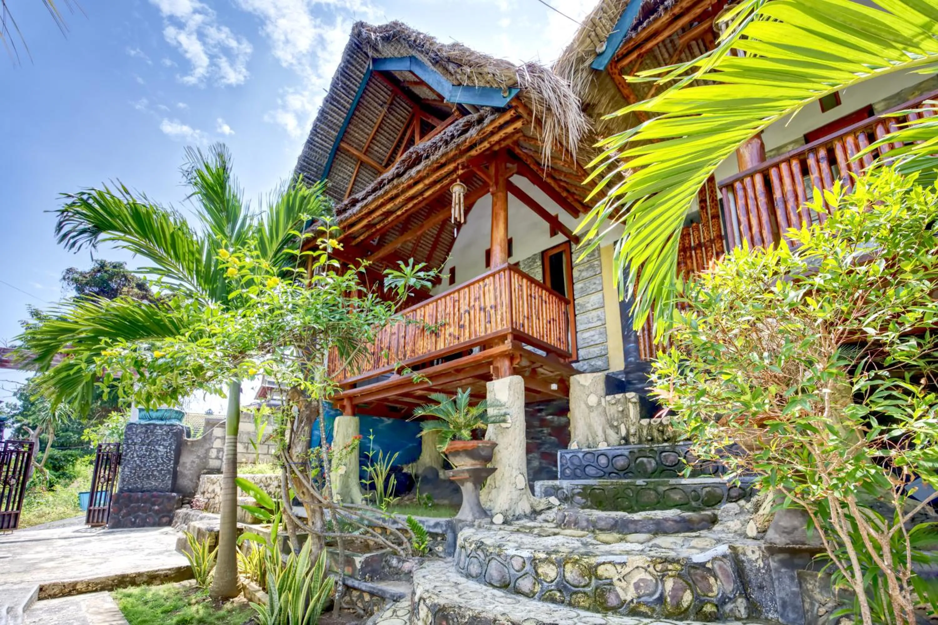 Double Room with Pool View in Bagus Cottage