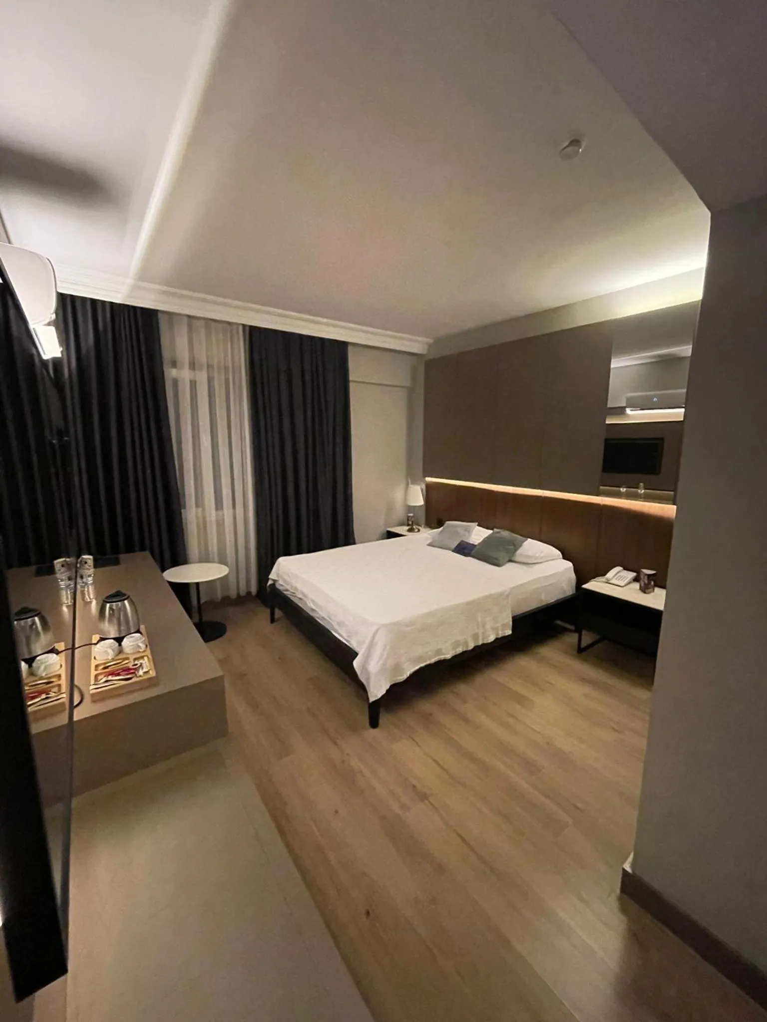 Double Room in Ring Downtown Hotel