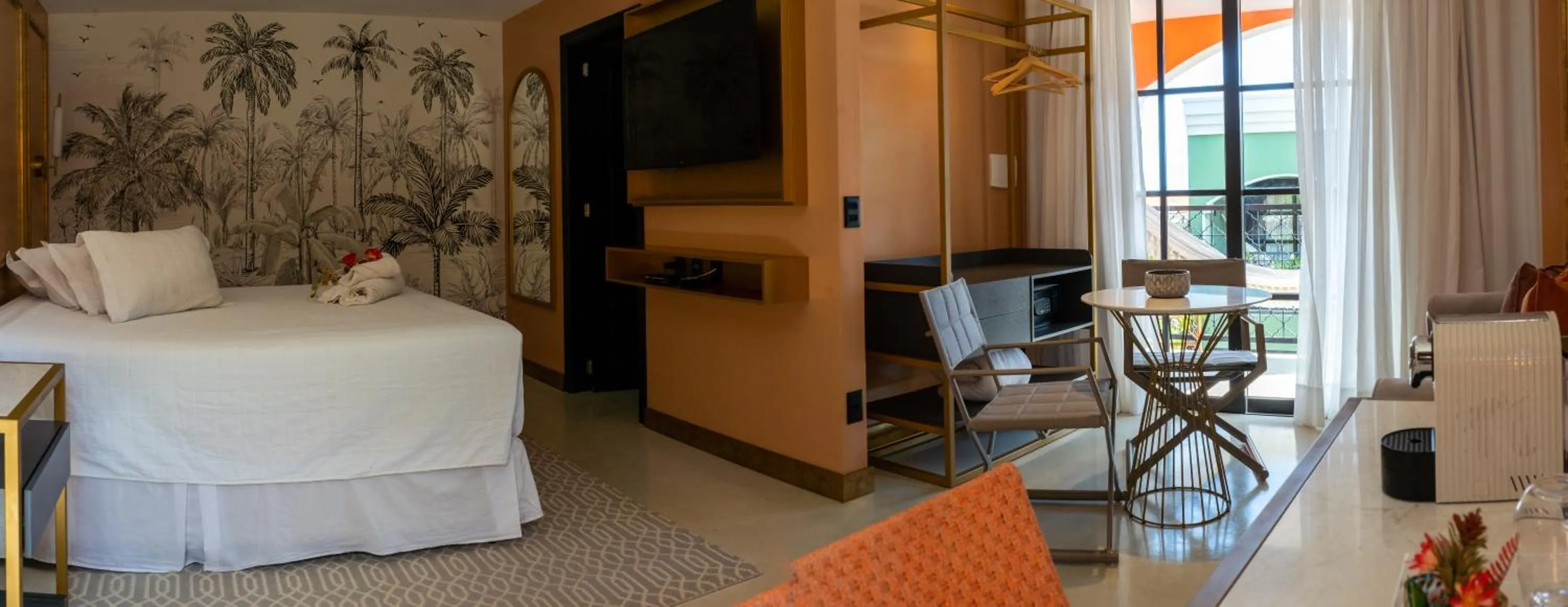 Superior King Suite in Exótica Boutique Hotel