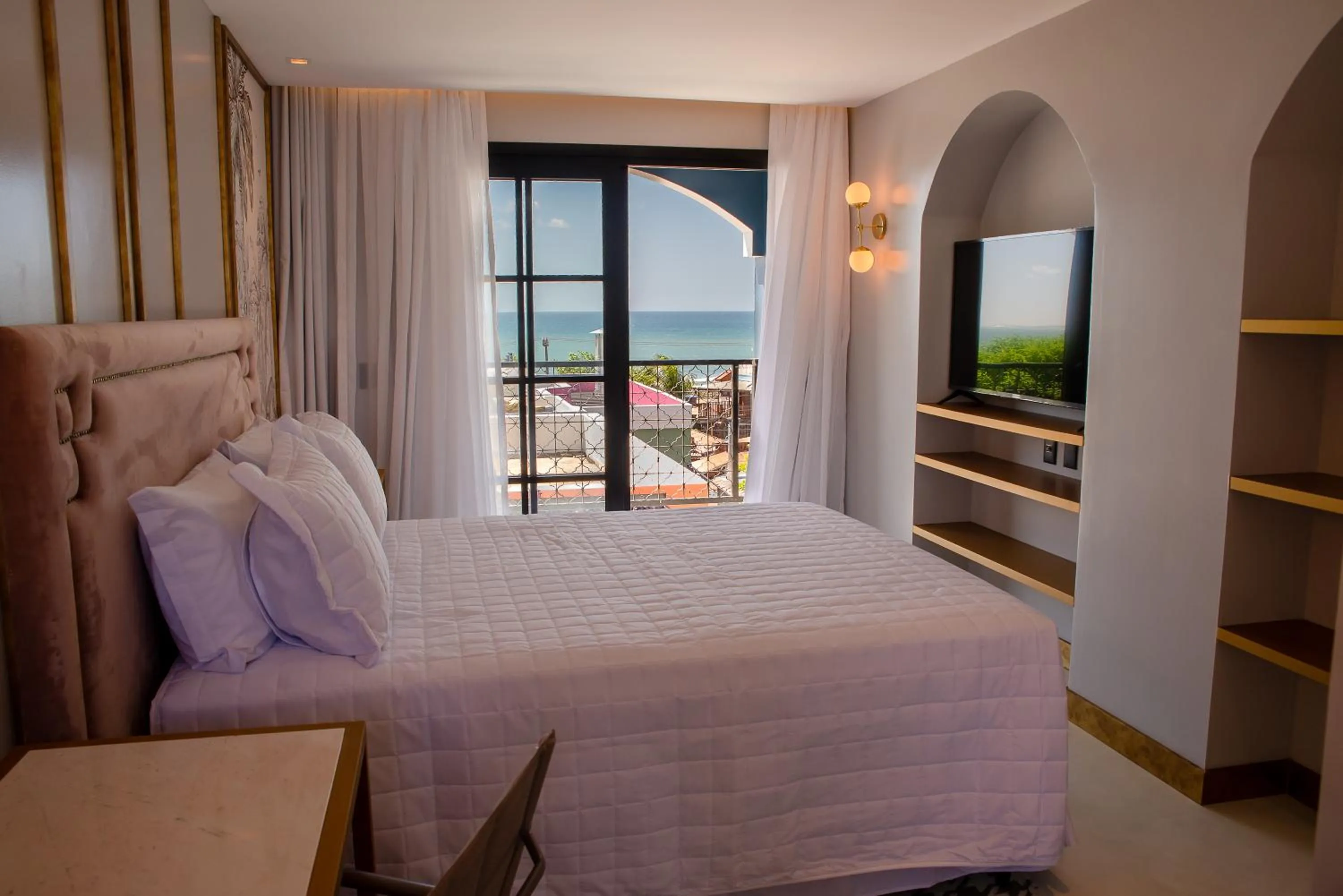 Superior Suite with Sea View in Exótica Boutique Hotel