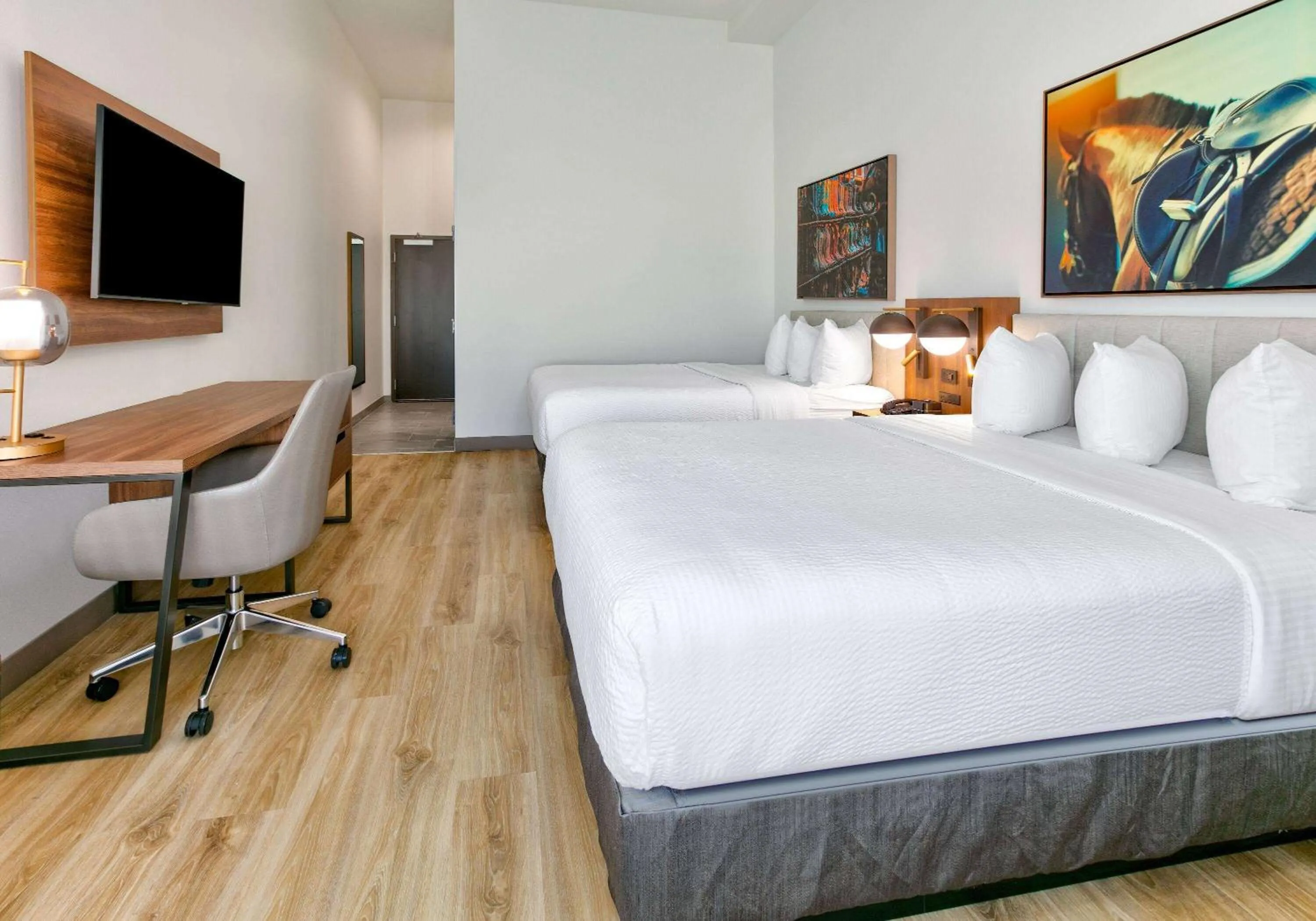 Queen Room with Two Queen Beds and Mobility/Hearing Access - Non-Smoking in La Quinta Inn & Suites by Wyndham Terrell