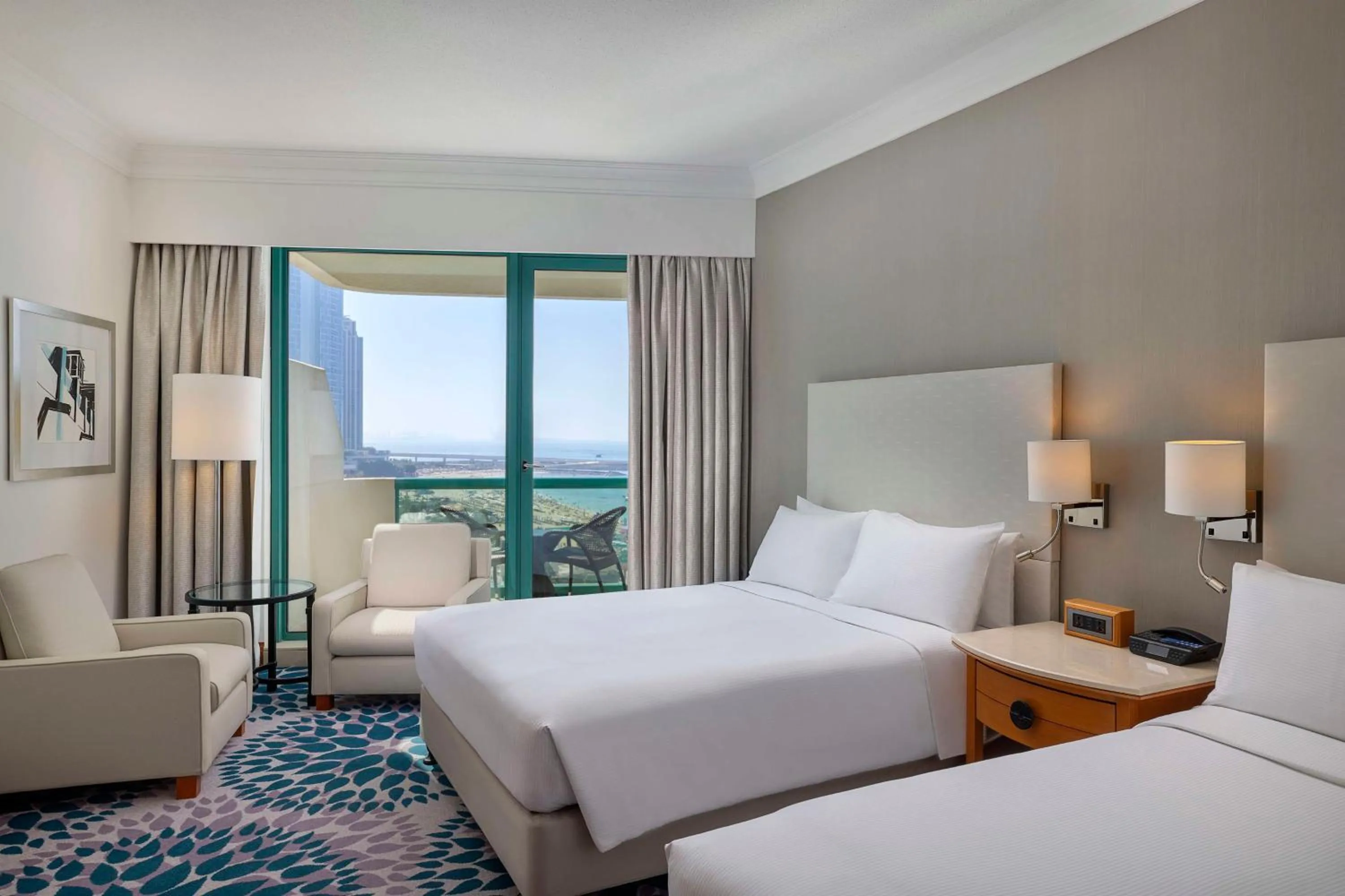 Family Suite with Two Queen Beds and Partial Sea View in Hilton Dubai Jumeirah