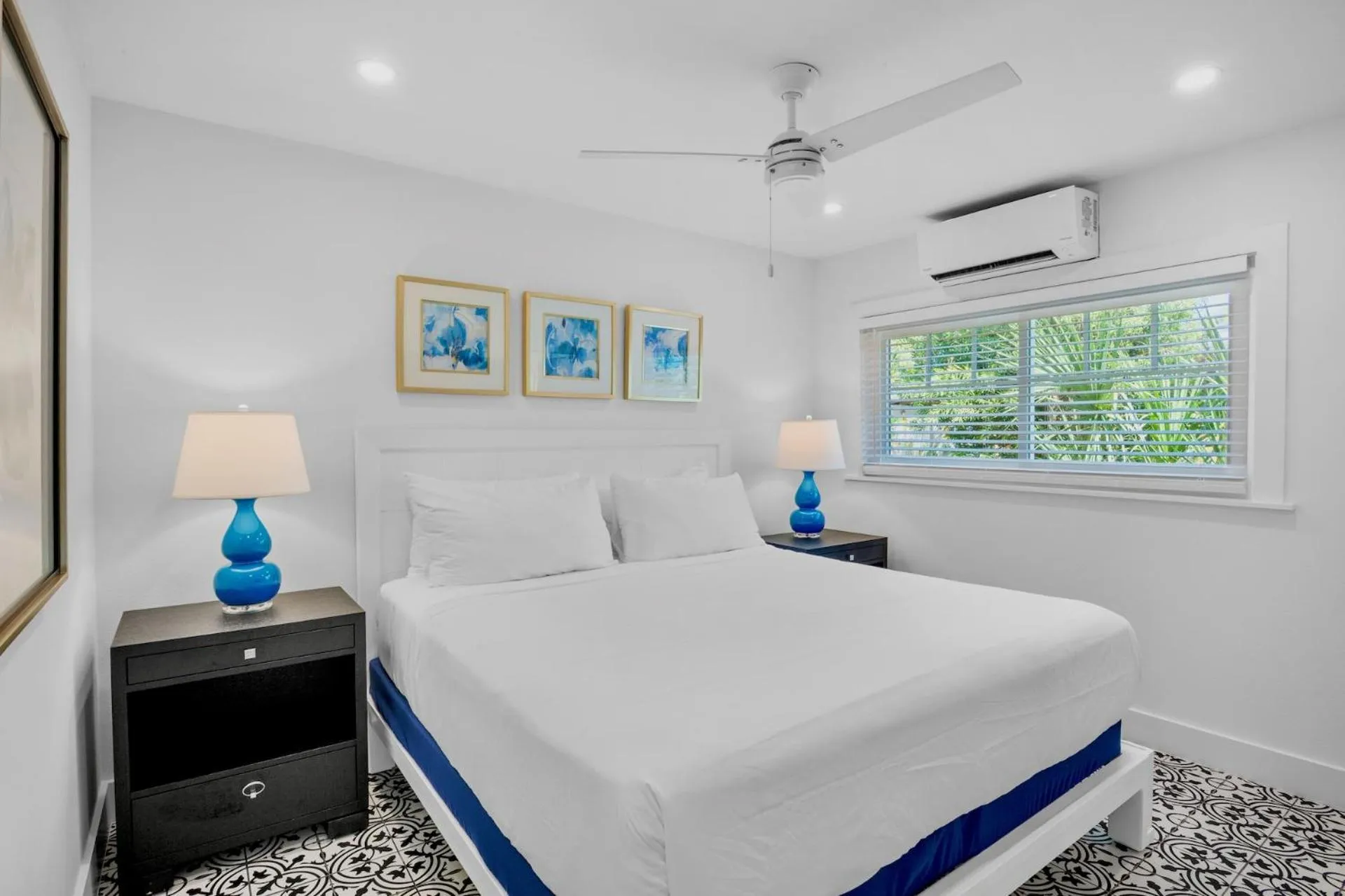 One-Bedroom Suite in Pelican Post at Anna Maria Island Inn