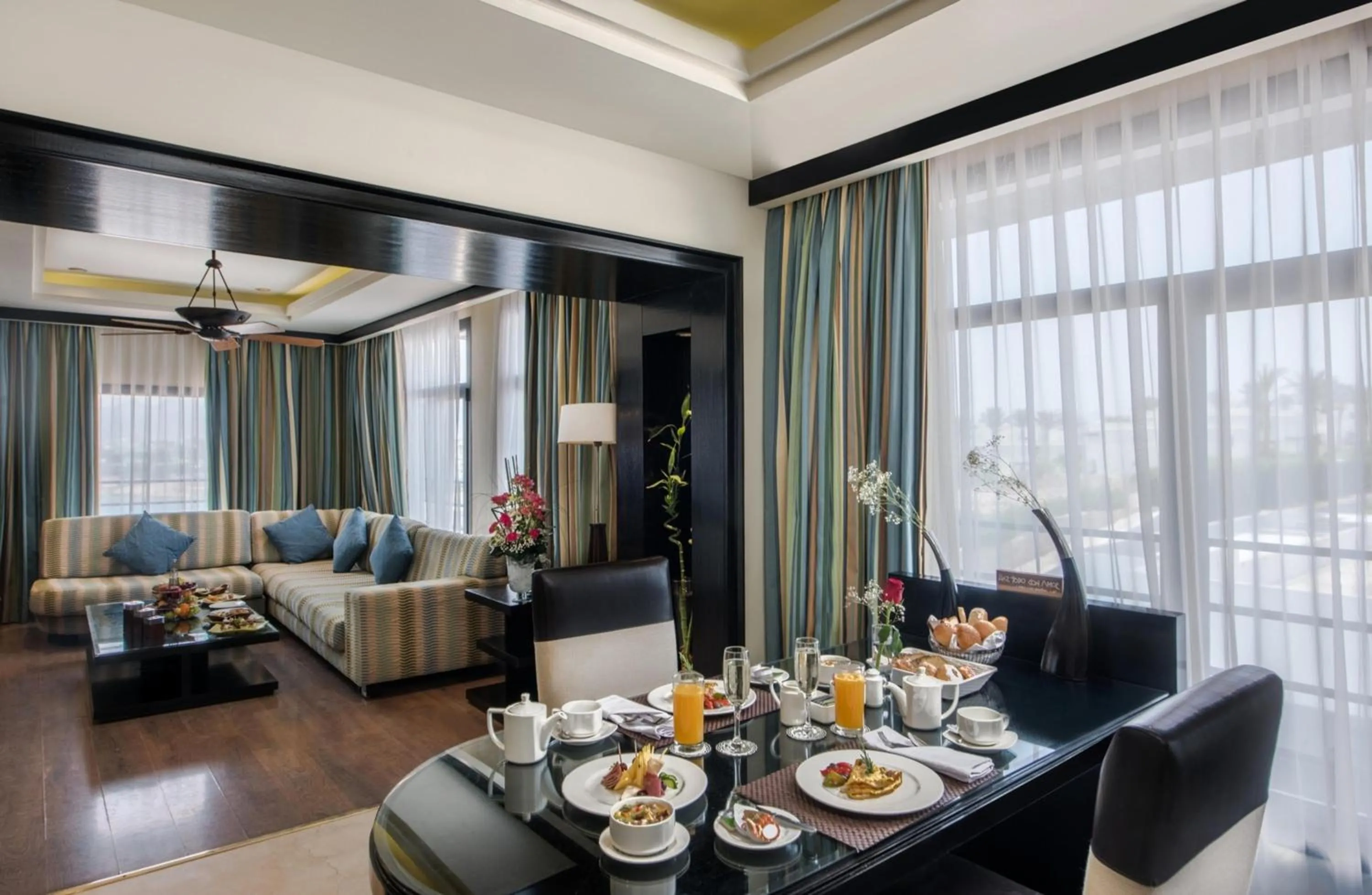 Executive Suite in Reef Oasis Blue Bay Resort & Spa