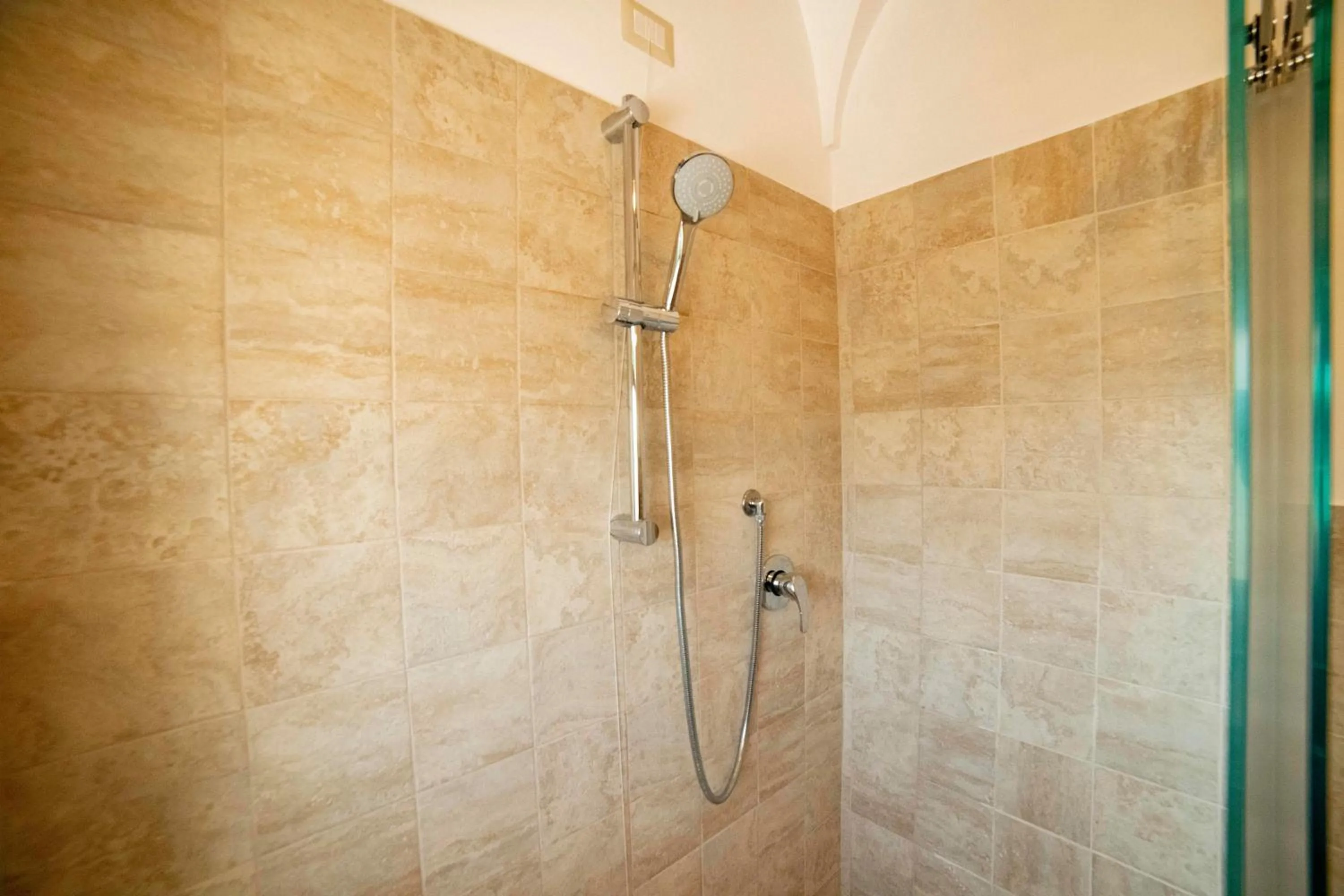 Superior Double or Twin Room with Pool View in Coppola di Seta