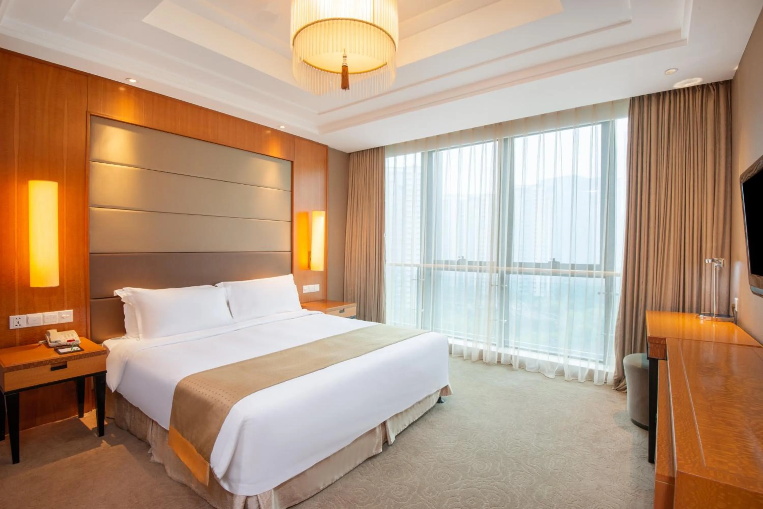 Superior Double or Twin Room in Holiday Inn Hangzhou CBD by IHG
