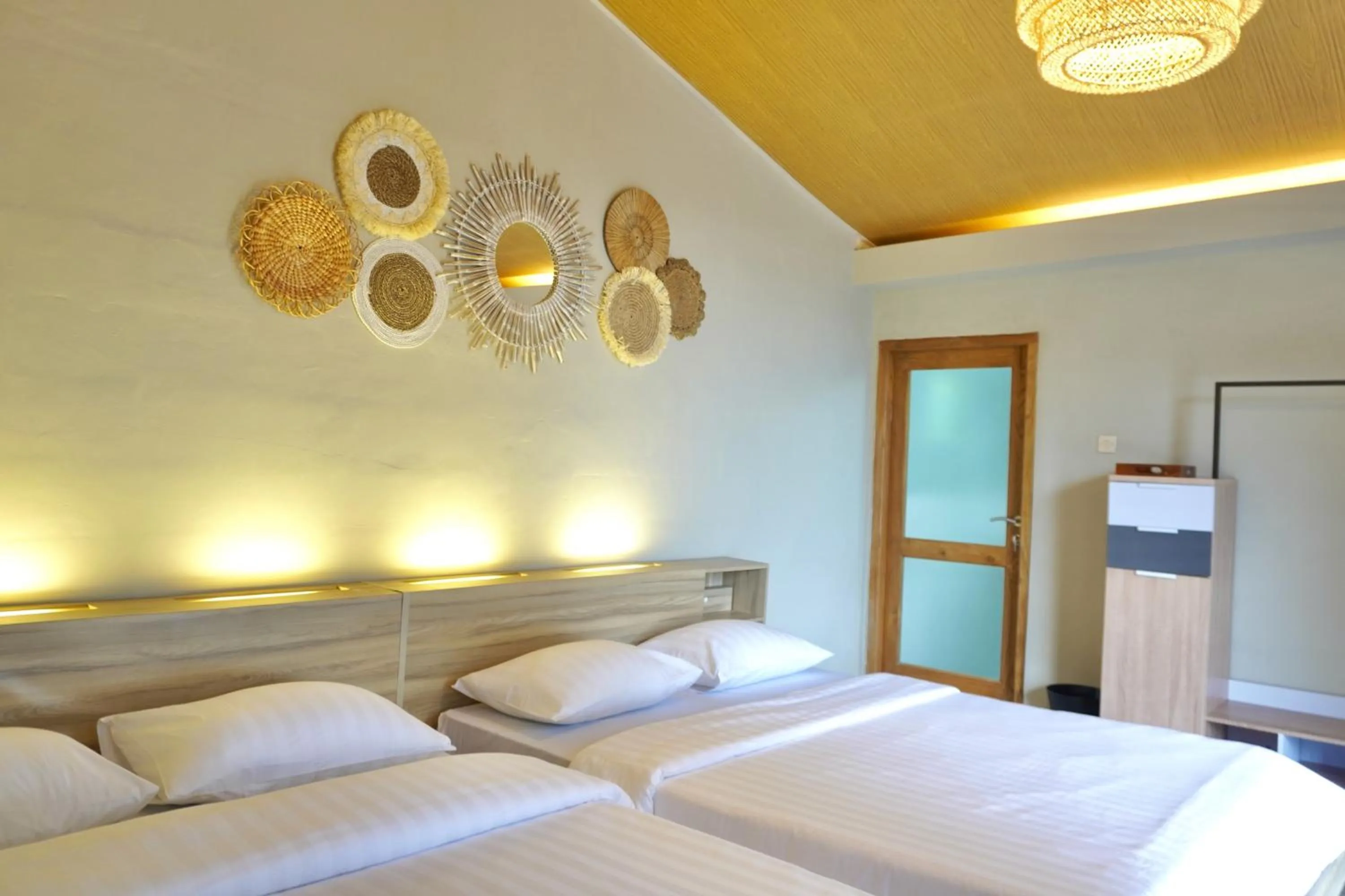 Family Room in Alinson Sunset Hill