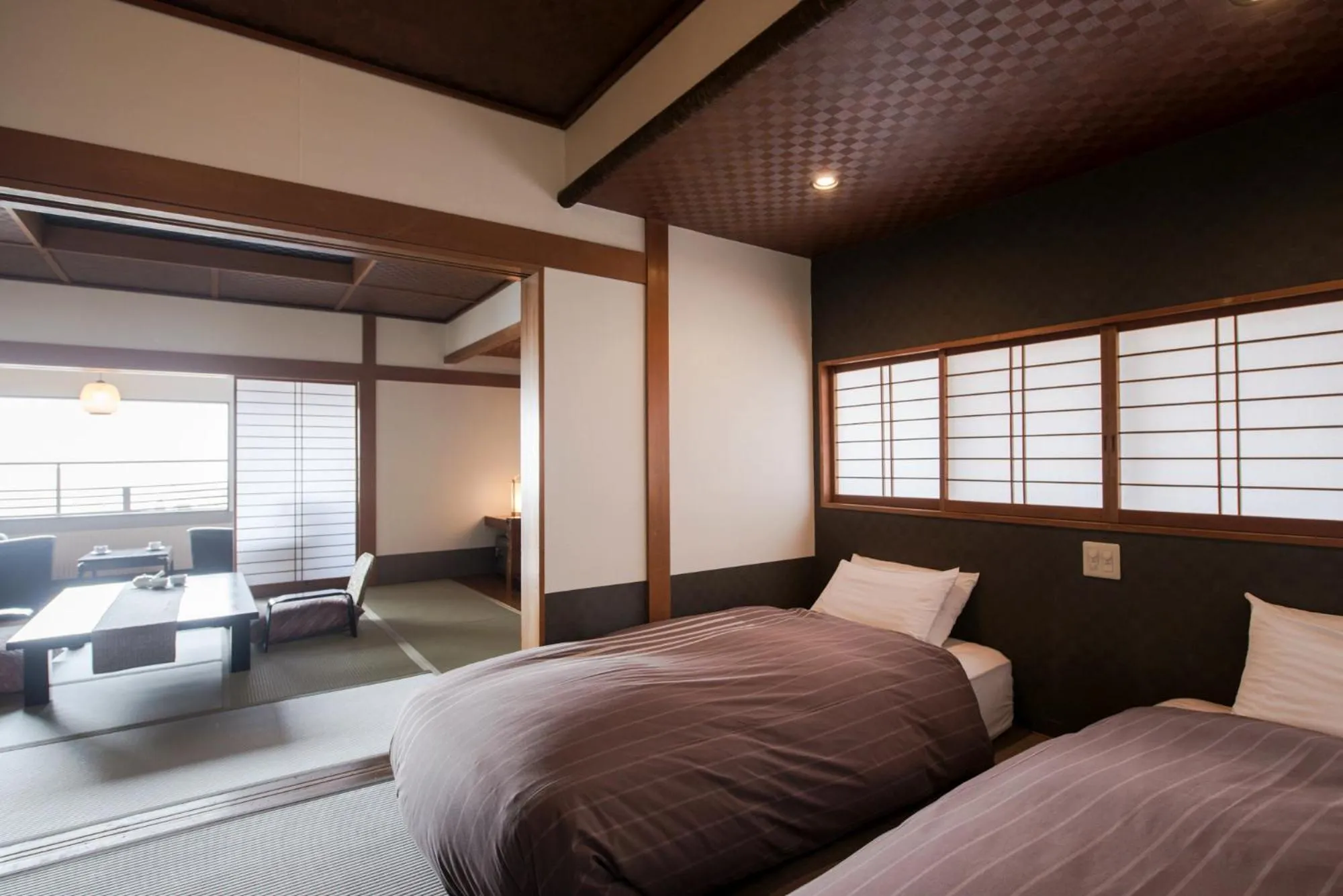 Superior Twin Room with Tatami Area - Non-Smoking in Takamiya Ryokan Miyamaso
